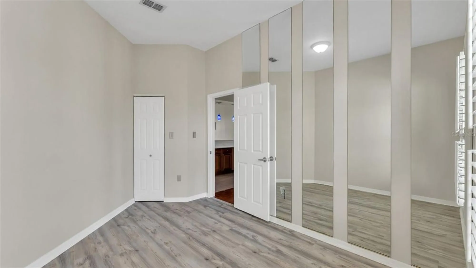 Property Slideshow image 32 of 50 | 6064 condor dr, Lakeland, FL, 33809