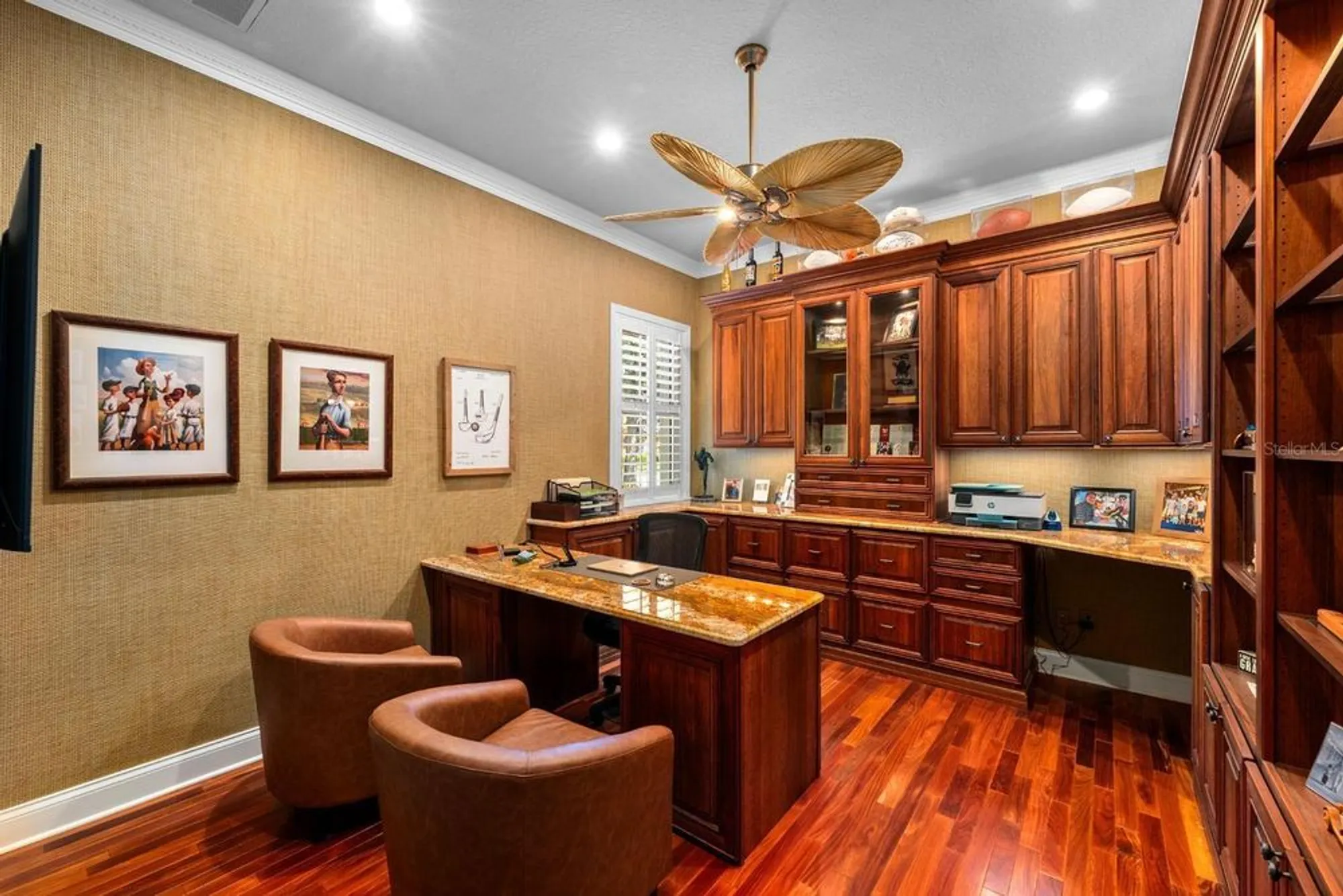 Property Slideshow image 18 of 45 | 703 islebay dr, Apollo Beach, FL, 33572