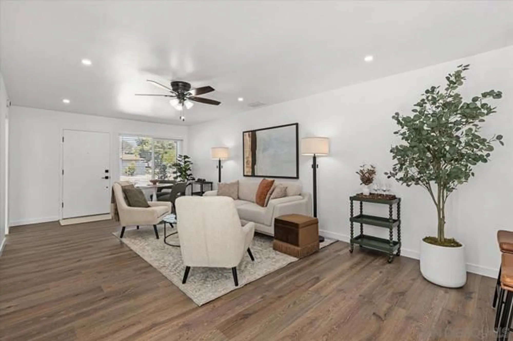 Property Slideshow image 9 of 32 | 4617 westridge dr, Oceanside, CA, 92056