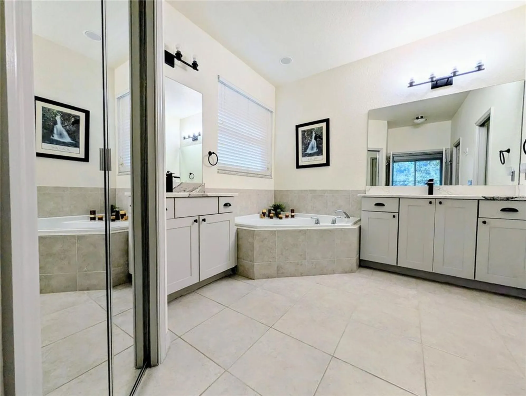 Property Slideshow image 29 of 66 | 5201 green dr, Winter Haven, FL, 33884