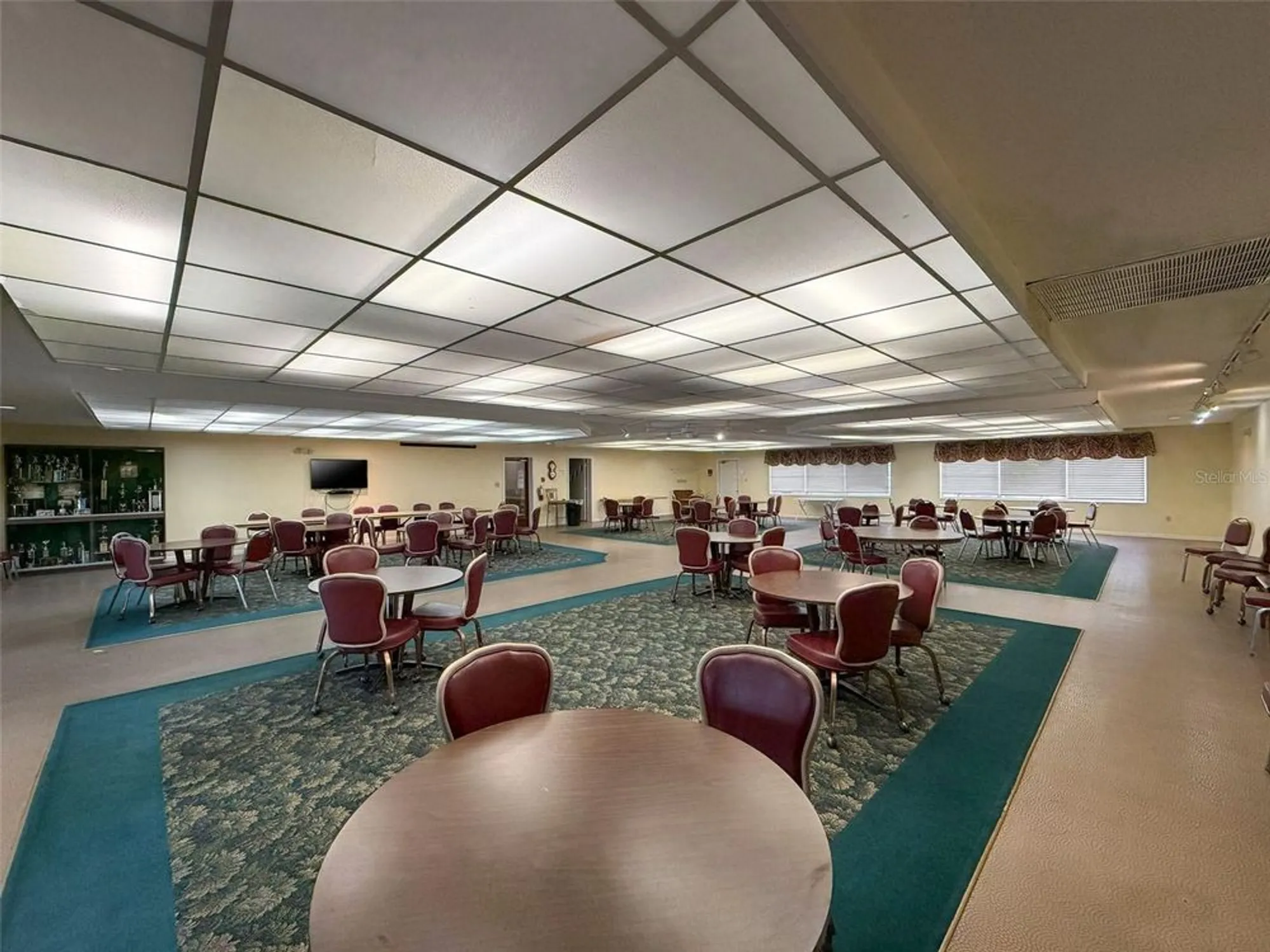 Property Slideshow image 68 of 82 | 5970 80th st n unit 206, St Petersburg, FL, 33709