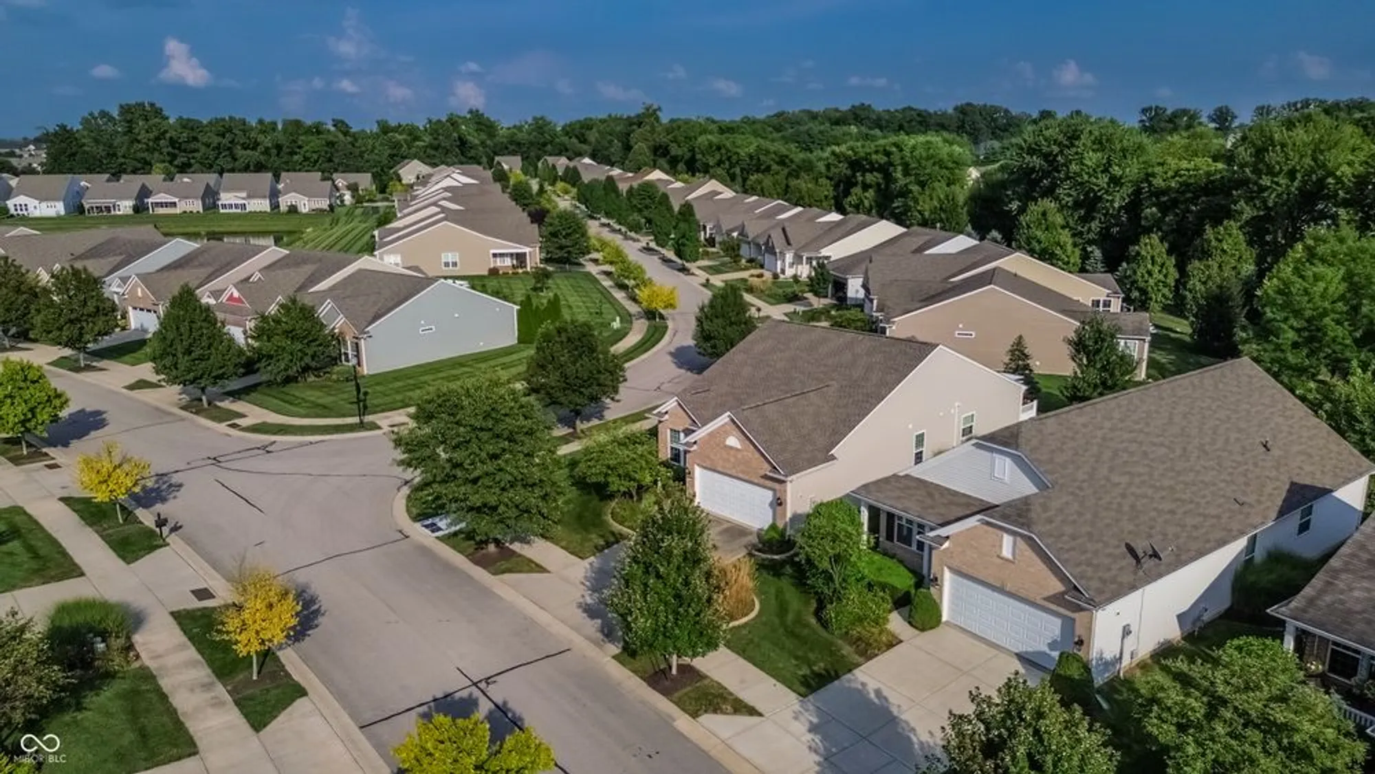 Property Slideshow image 4 of 52 | 15935 lambrusco way, Fishers, IN, 46037