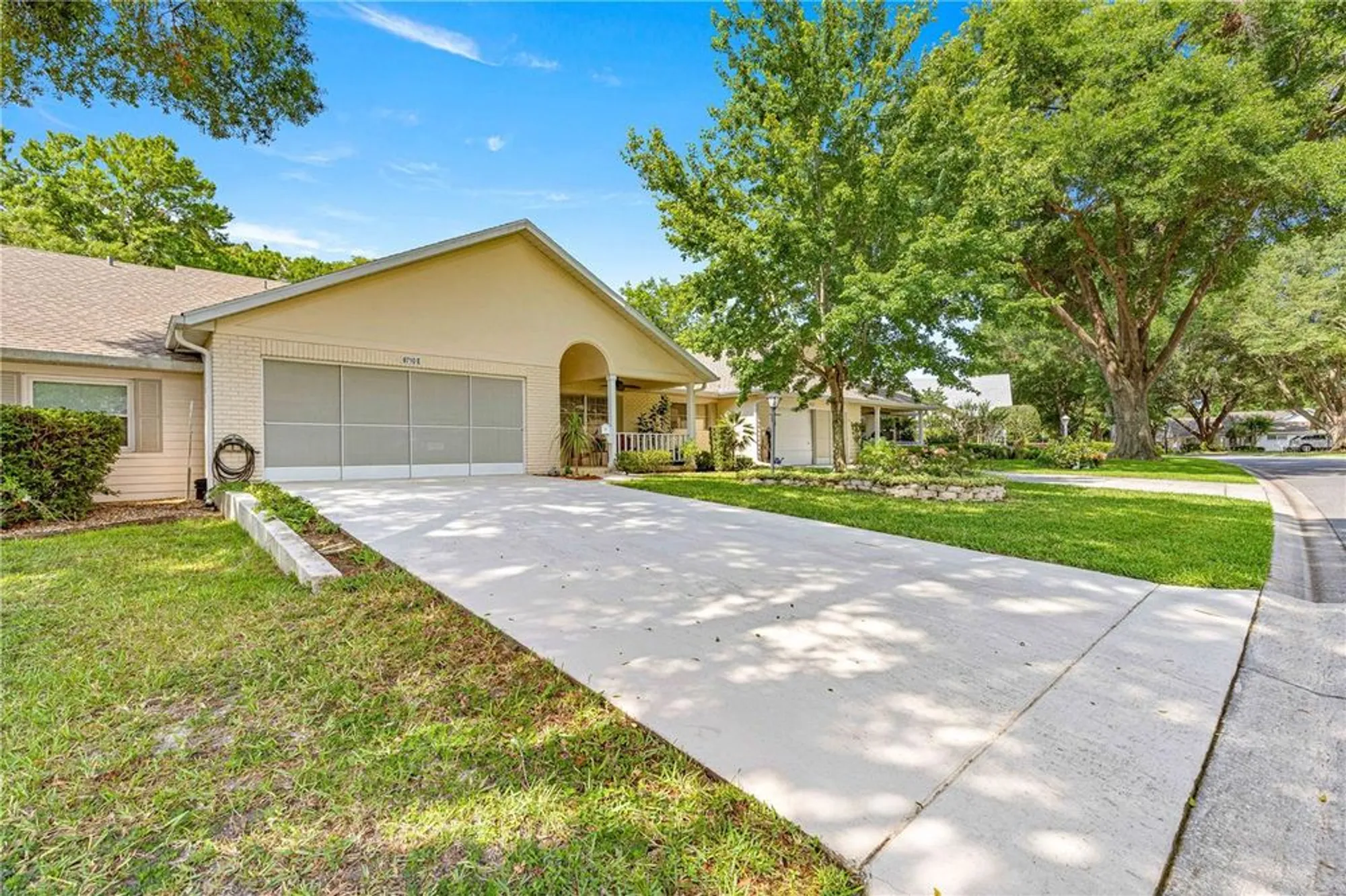 Property Slideshow image 2 of 42 | 8710 sw 91st st e, Ocala, FL, 34481
