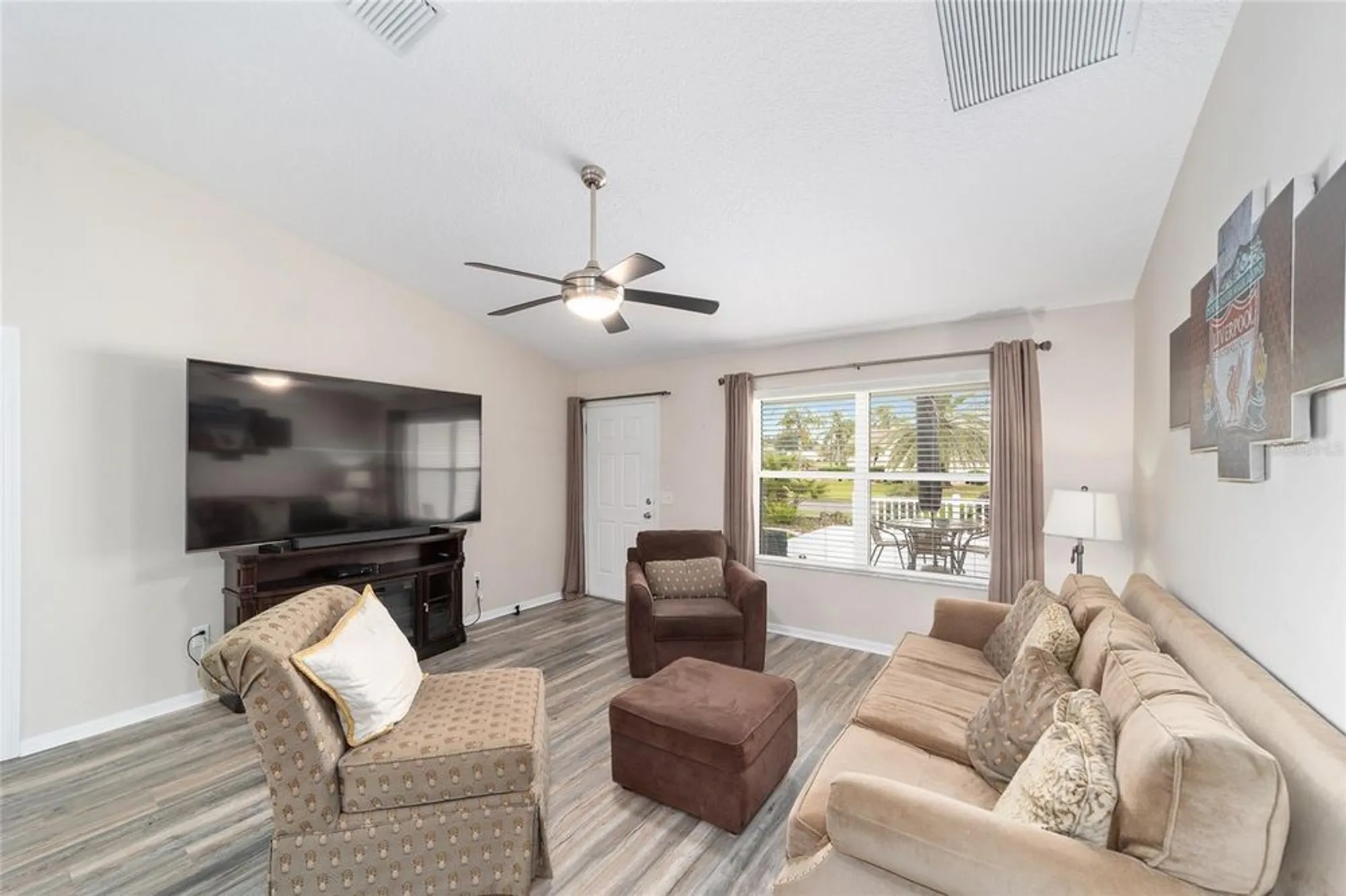 Property Slideshow image 15 of 58 | 2020 harston trl, The Villages, FL, 32162
