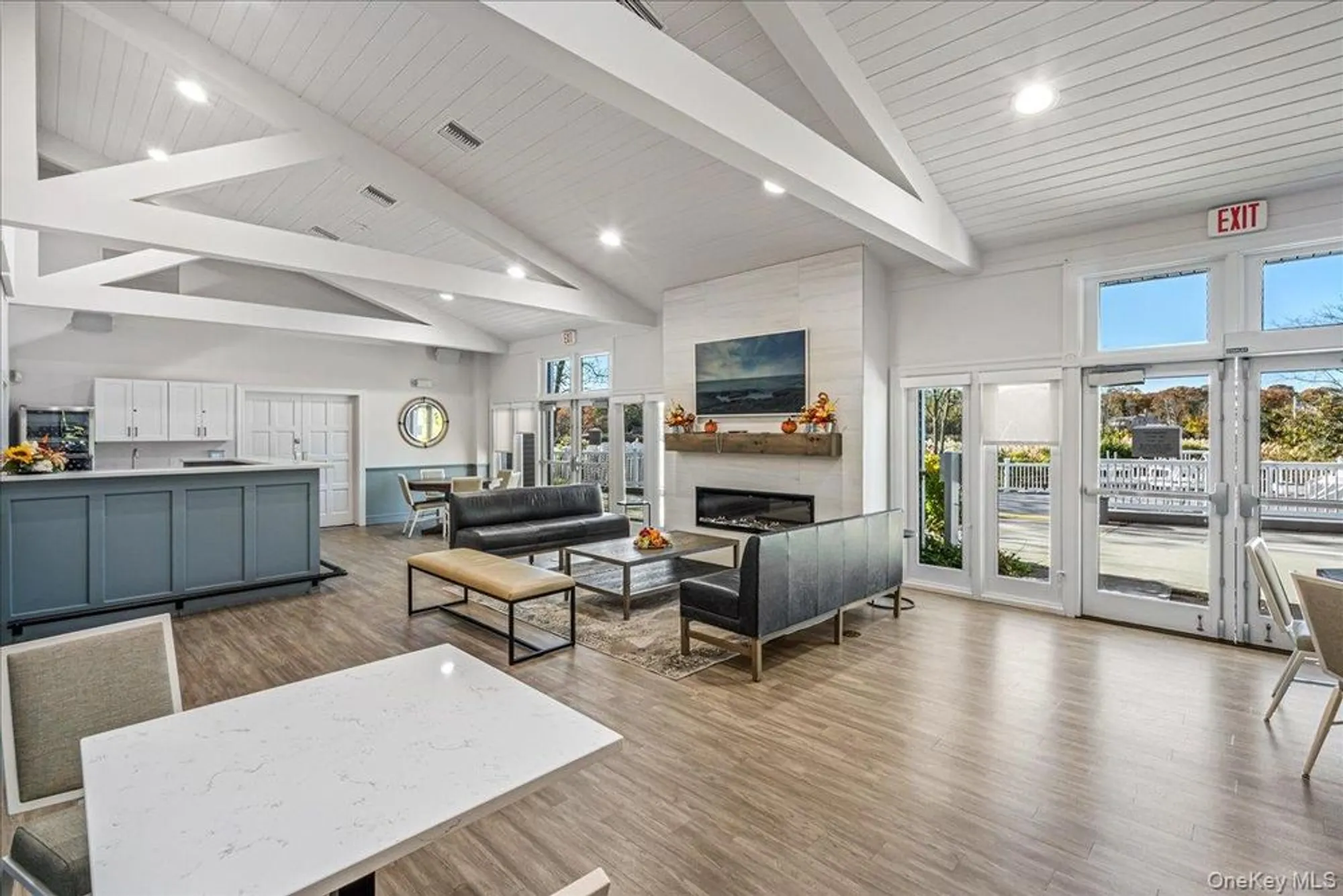 Property Slideshow image 25 of 29 | 414 lindsay ln, Moriches, NY, 11955