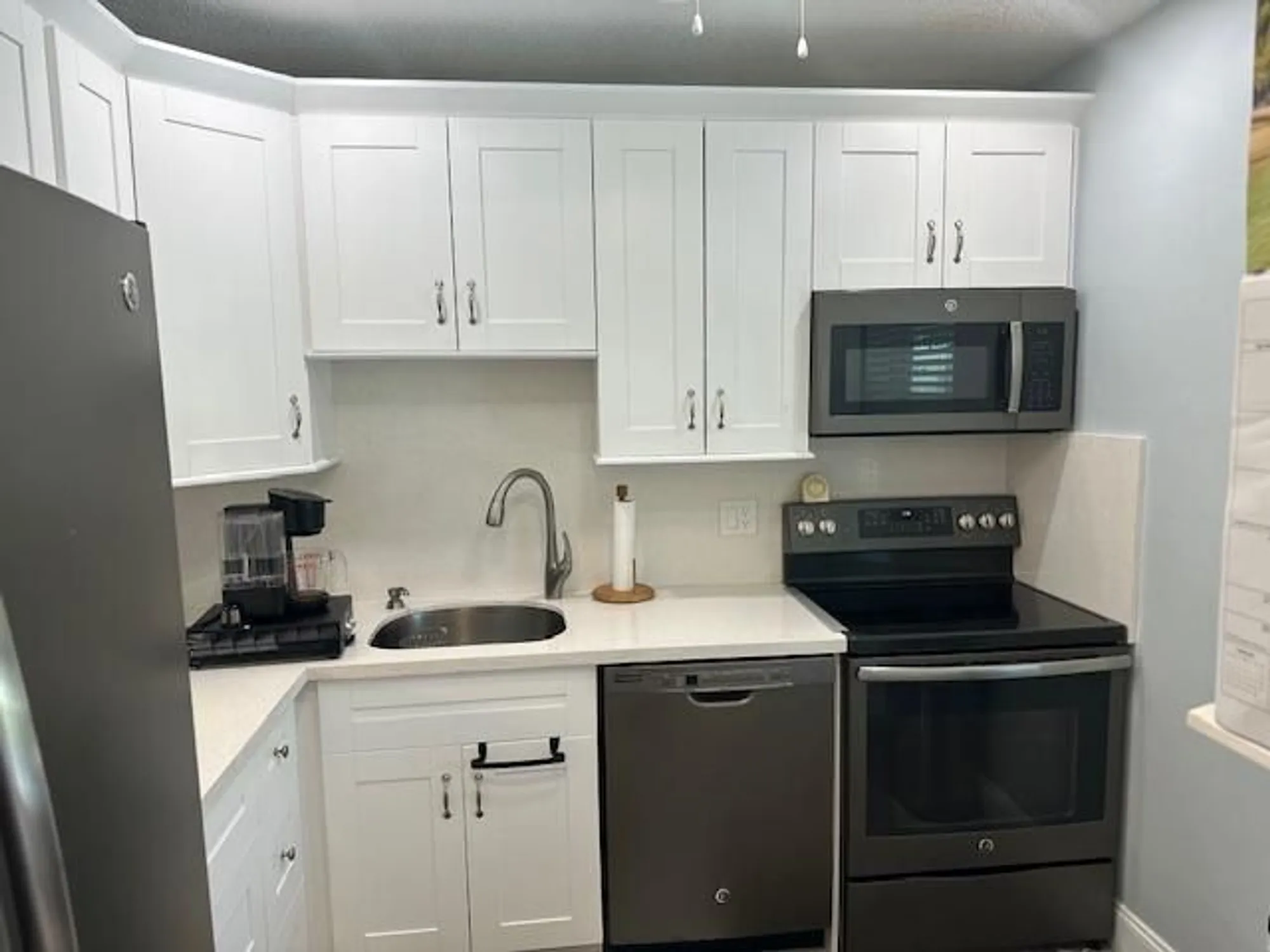 Property Slideshow image 1 of 35 | 7410 nw 1st st 207, Margate, FL, 33063