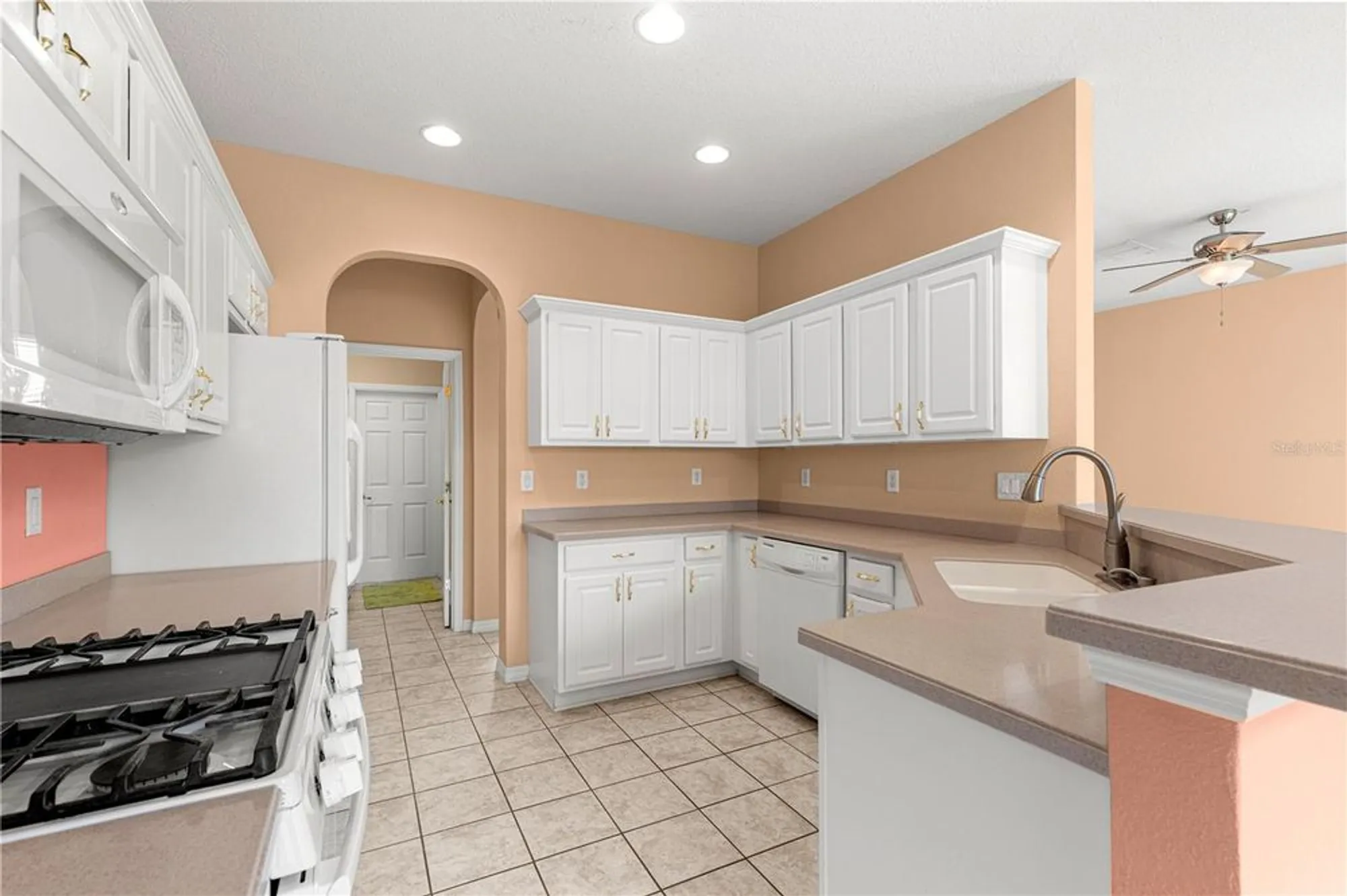 Property Slideshow image 12 of 46 | 8380 sw 82nd cir, Ocala, FL, 34481