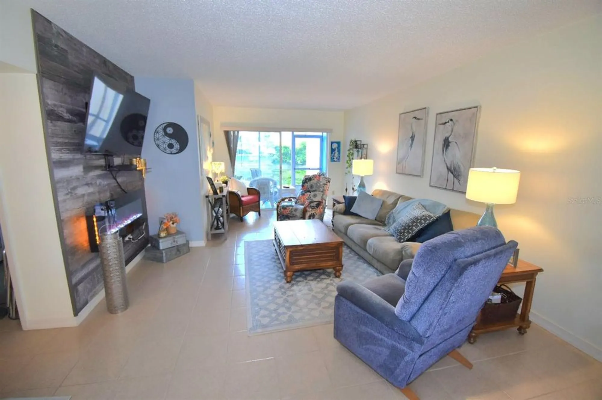 Property Slideshow image 12 of 30 | 948 virginia st apt 107, Dunedin, FL, 34698