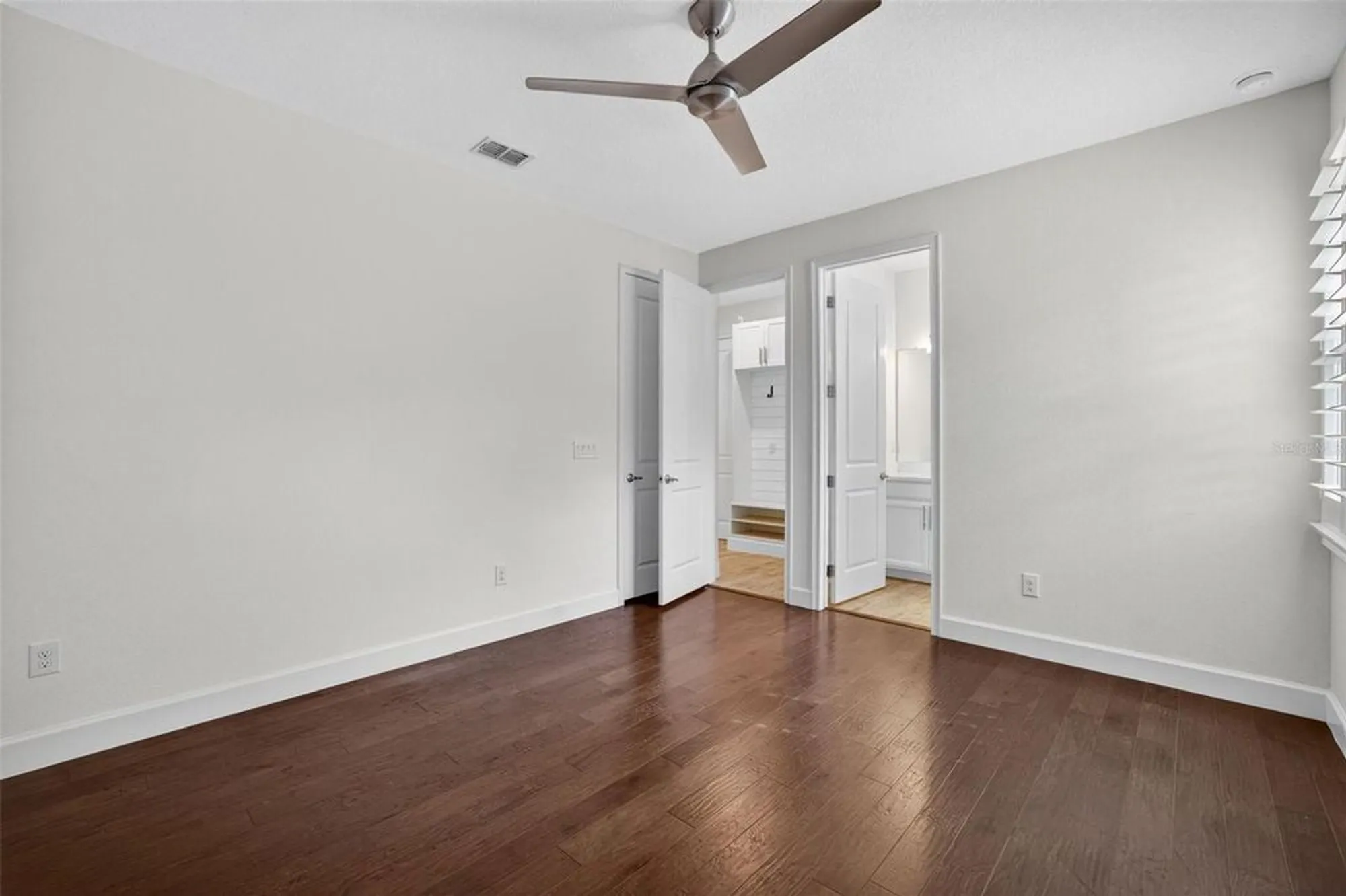 Property Slideshow image 33 of 62 | 830 manns harbor dr, Apollo Beach, FL, 33572