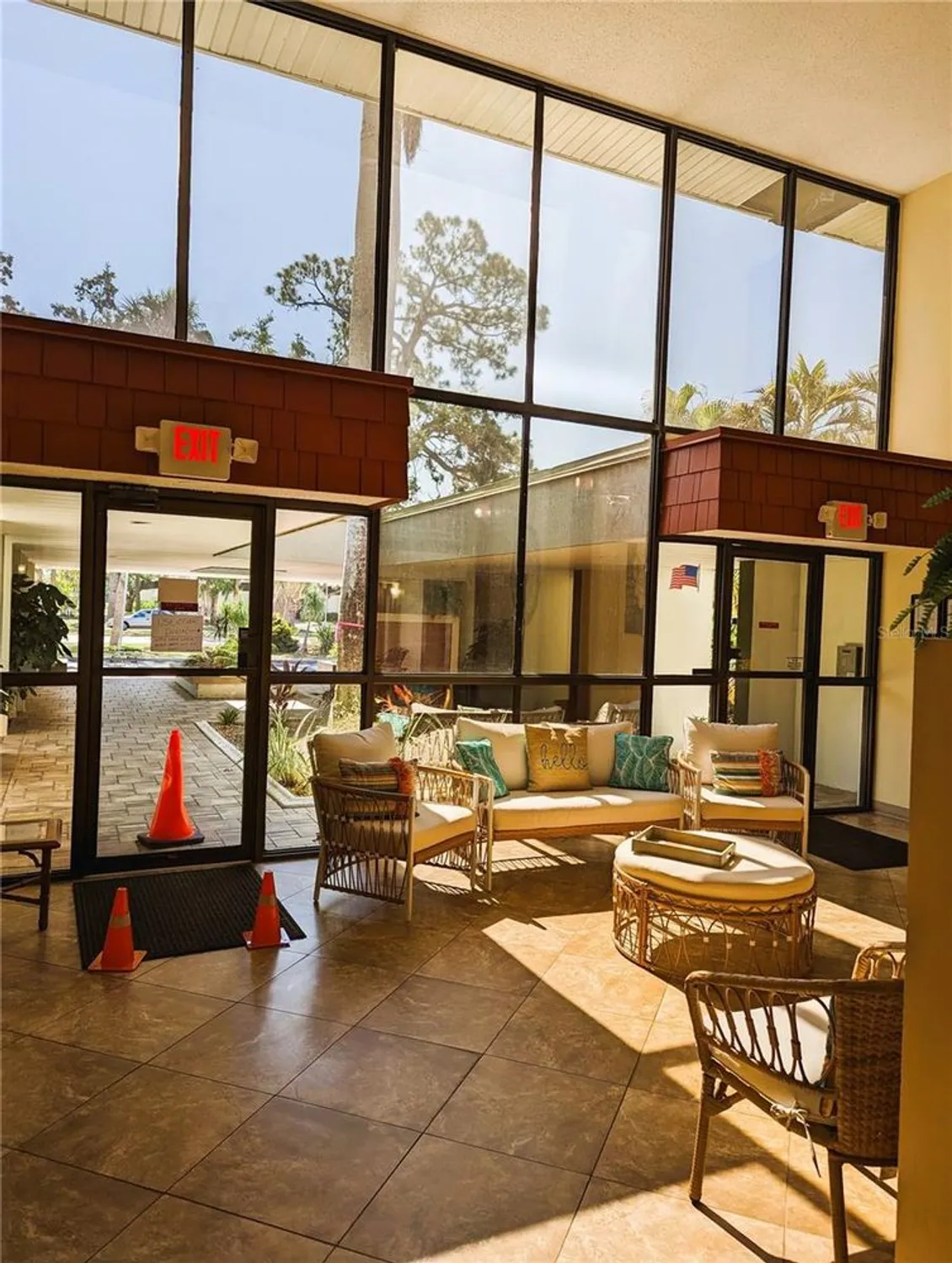 Property Slideshow image 26 of 30 | 2437 harbor blvd apt 210, Port Charlotte, FL, 33952