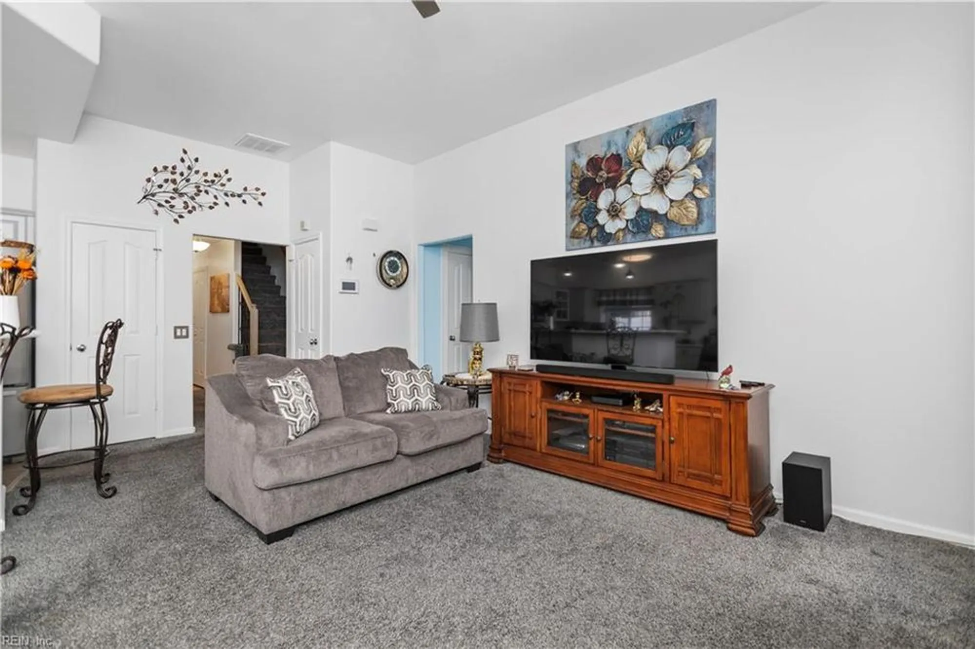 Property Slideshow image 17 of 45 | 1134 alexandria ln, Chesapeake, VA, 23320