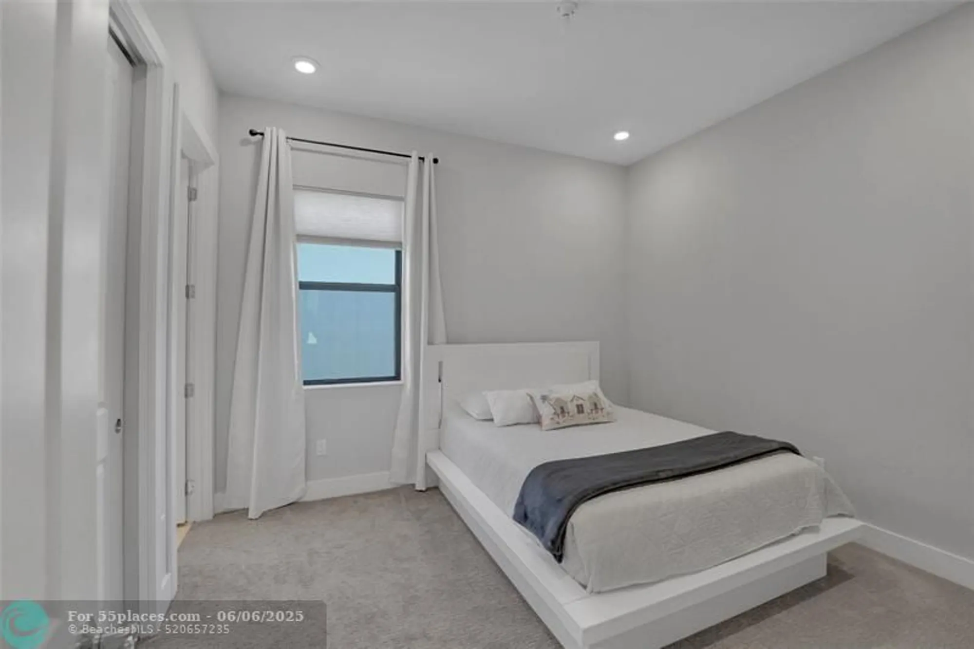 Property Slideshow image 11 of 43 | 15798 cresswind pl, Loxahatchee, FL, 33470