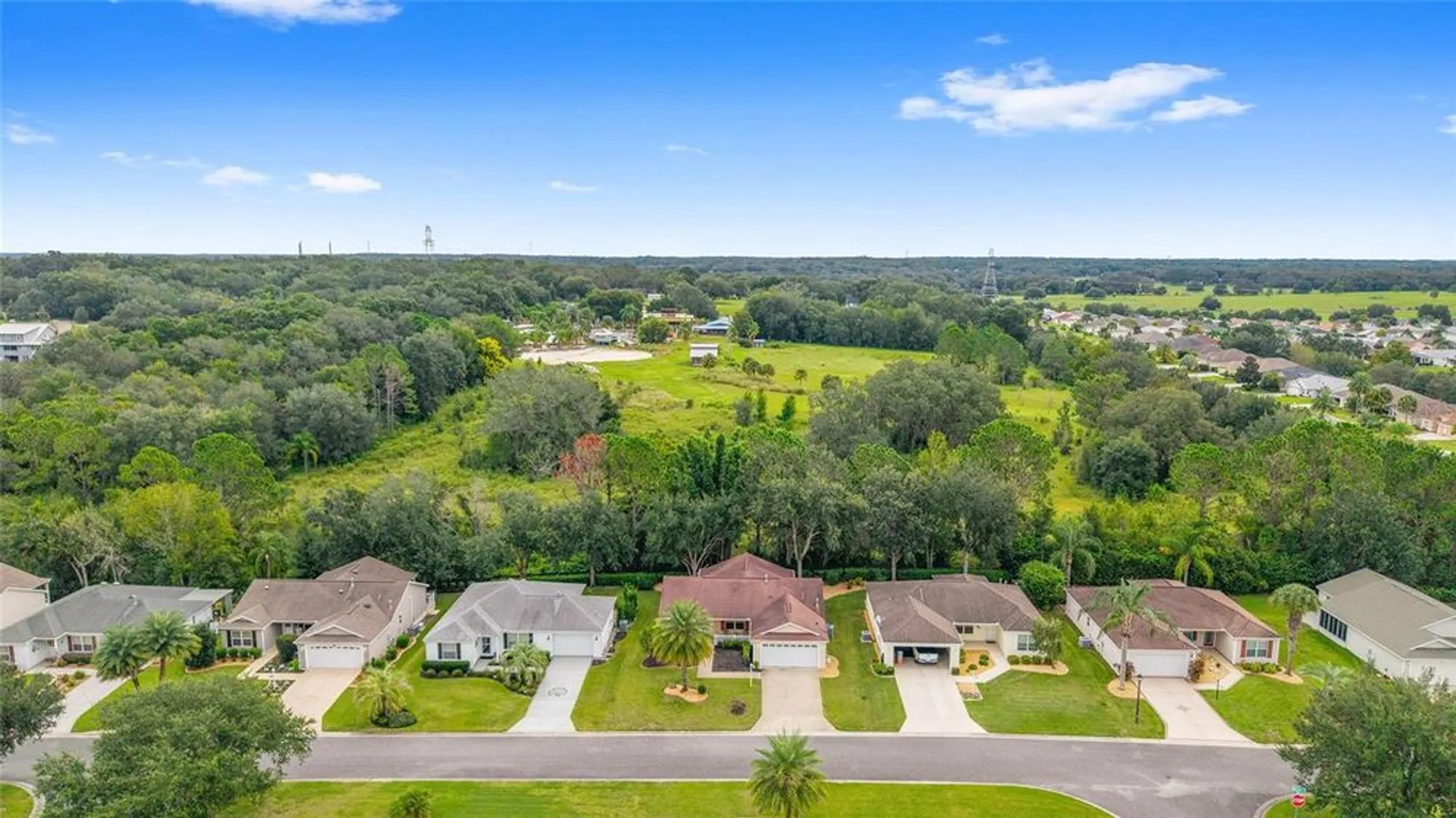 Property Slideshow image 46 of 50 | 2074 harston trl, The Villages, FL, 32162