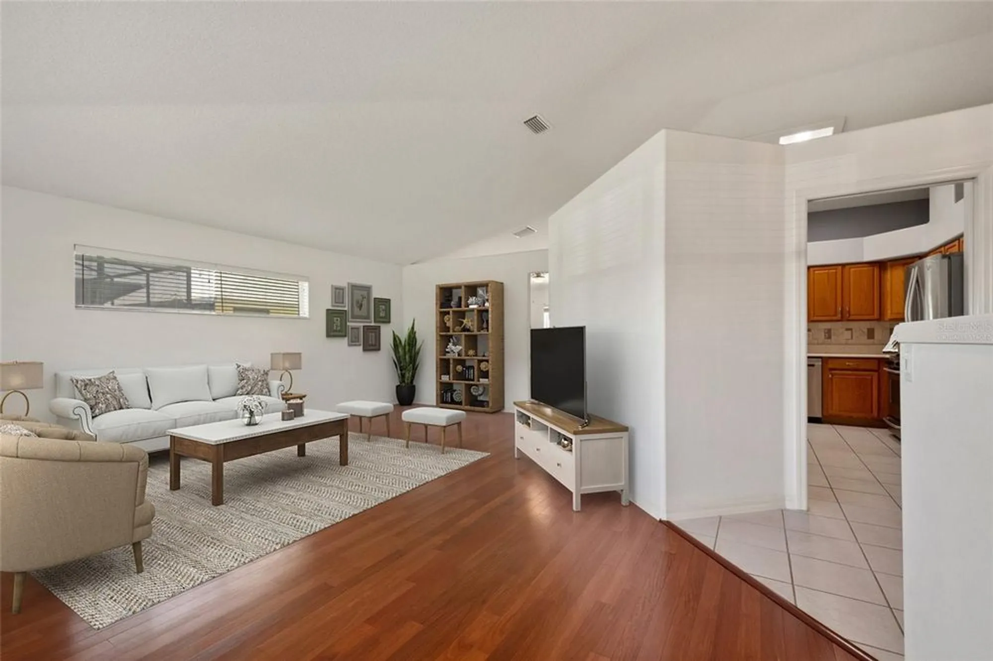 Property Slideshow image 5 of 37 | 21144 royal st georges ln, Leesburg, FL, 34748