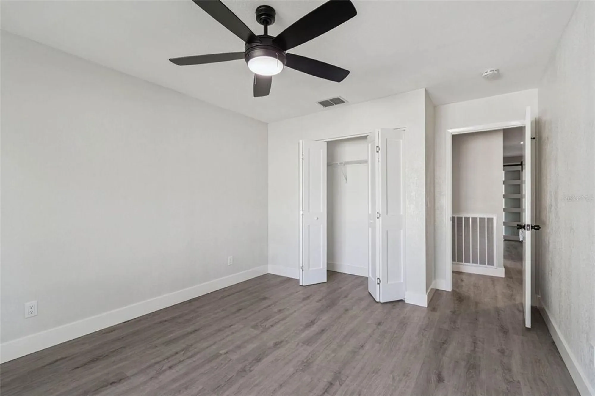 Property Slideshow image 28 of 70 | 3116 brunswick cir, Palm Harbor, FL, 34684