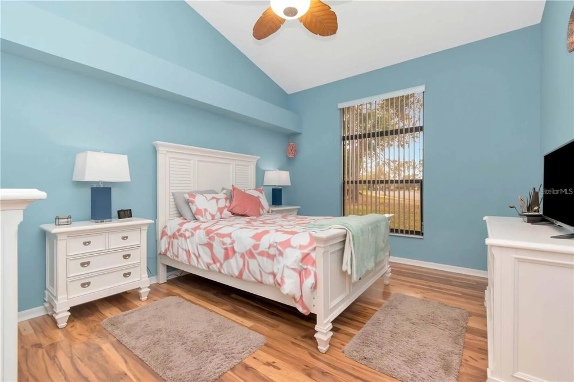 Property Slideshow image 16 of 39 | 9626 woodhollow ct, New Port Richey, FL, 34655