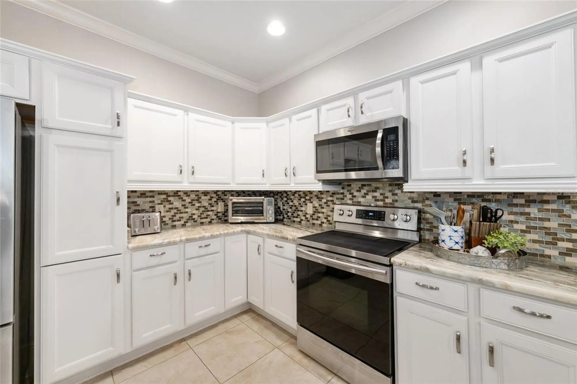 Property Slideshow image 7 of 34 | 879 chapman loop, The Villages, FL, 32162