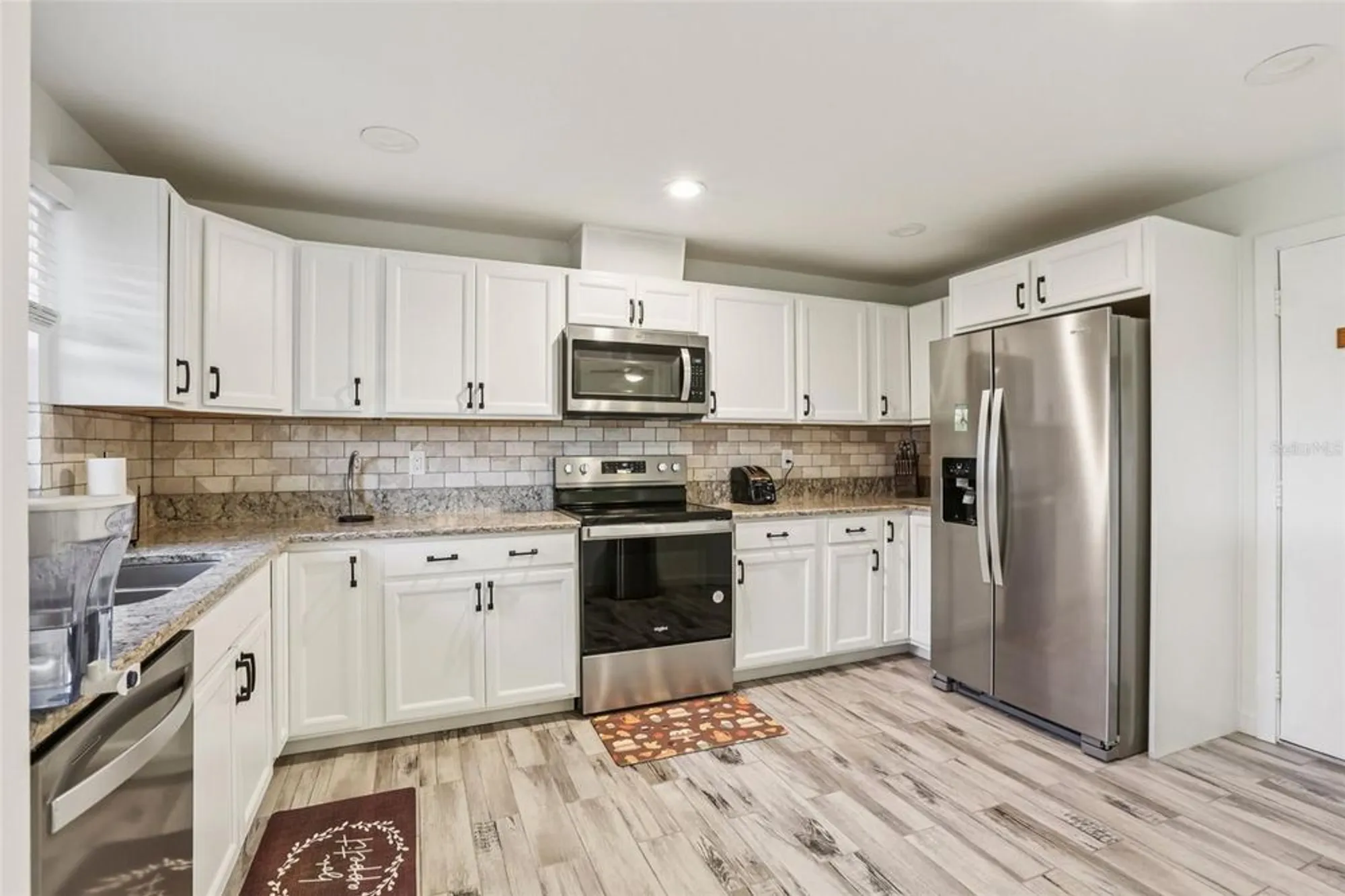 Property Slideshow image 13 of 56 | 2603 lancaster dr, Sun City Center, FL, 33573