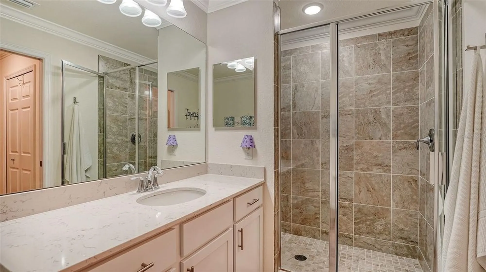 Property Slideshow image 29 of 75 | 1010 tidewater shores loop 307, Bradenton, FL, 34208