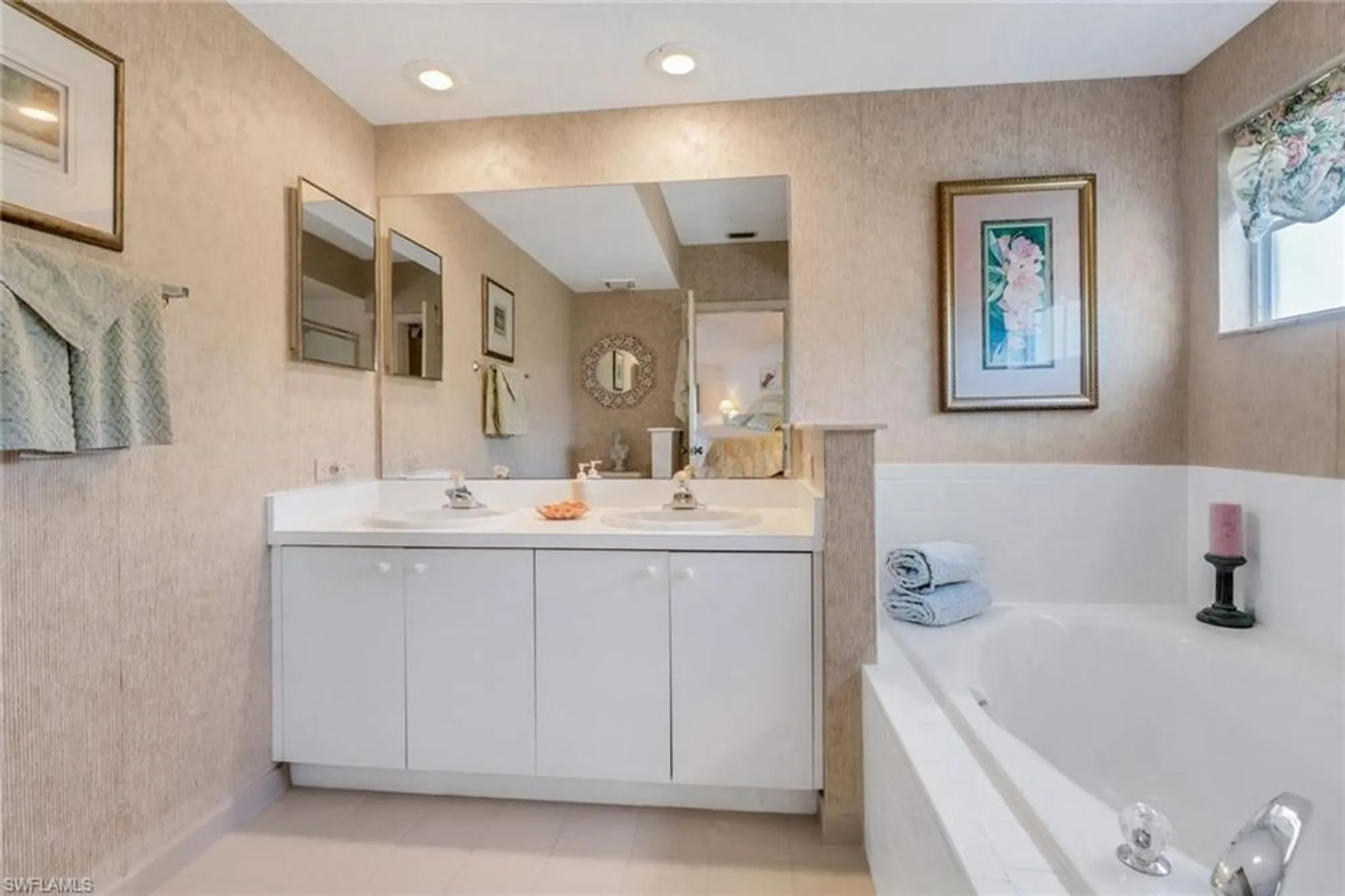 Property Slideshow image 20 of 35 | 110 siena way 206, Naples, FL, 34119