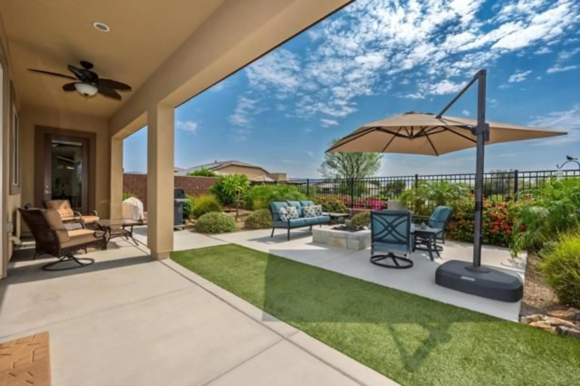 Property Slideshow image 6 of 61 | 51482 longmeadow st, Indio, CA, 92201
