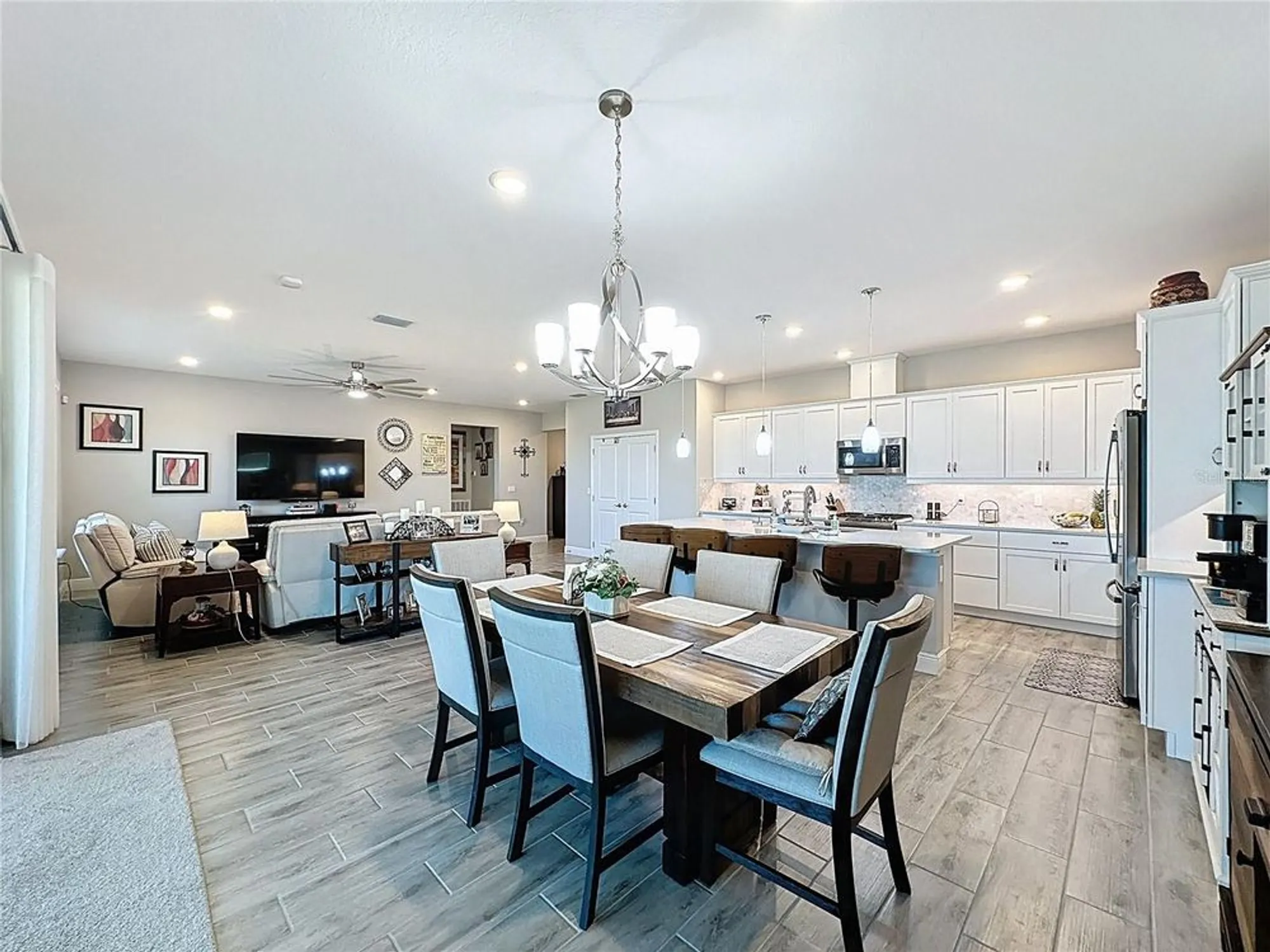 Property Slideshow image 12 of 97 | 623 conservation blvd, Groveland, FL, 34736