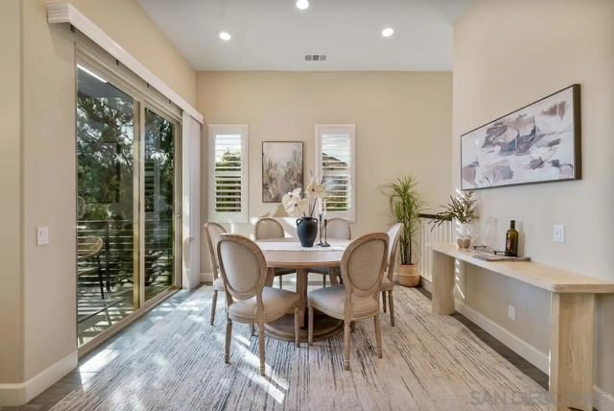 Property Slideshow image 15 of 59 | 16750 coyote bush dr 19, San Diego, CA, 92127