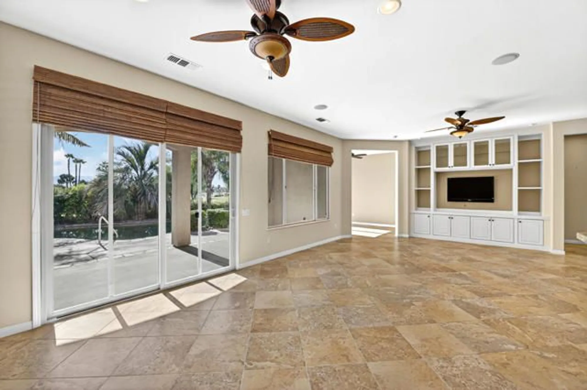 Property Slideshow image 9 of 69 | 81073 avenida tres lagunas, Indio, CA, 92203