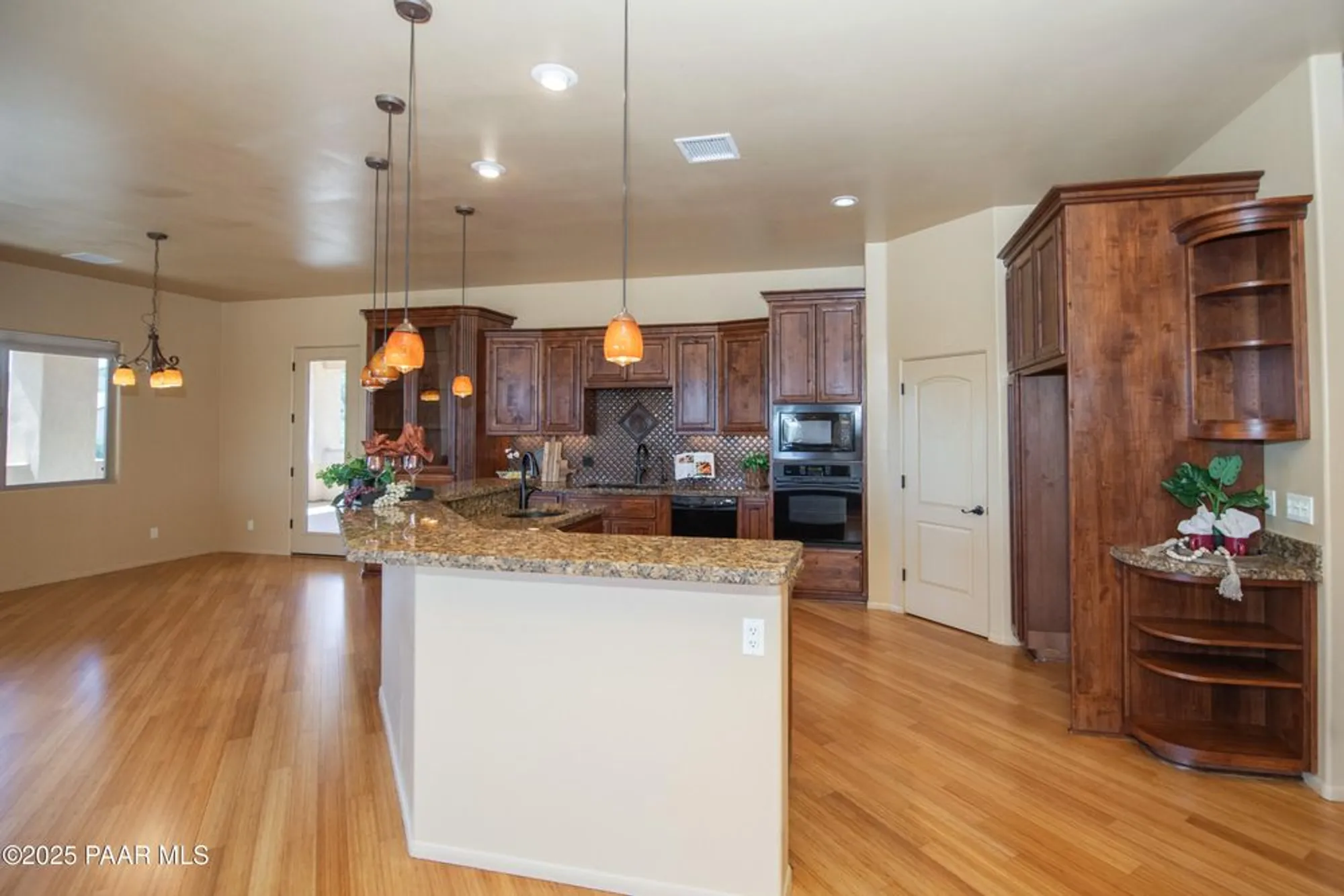 Property Slideshow image 16 of 66 | 525 lotus ct, Prescott, AZ, 86301