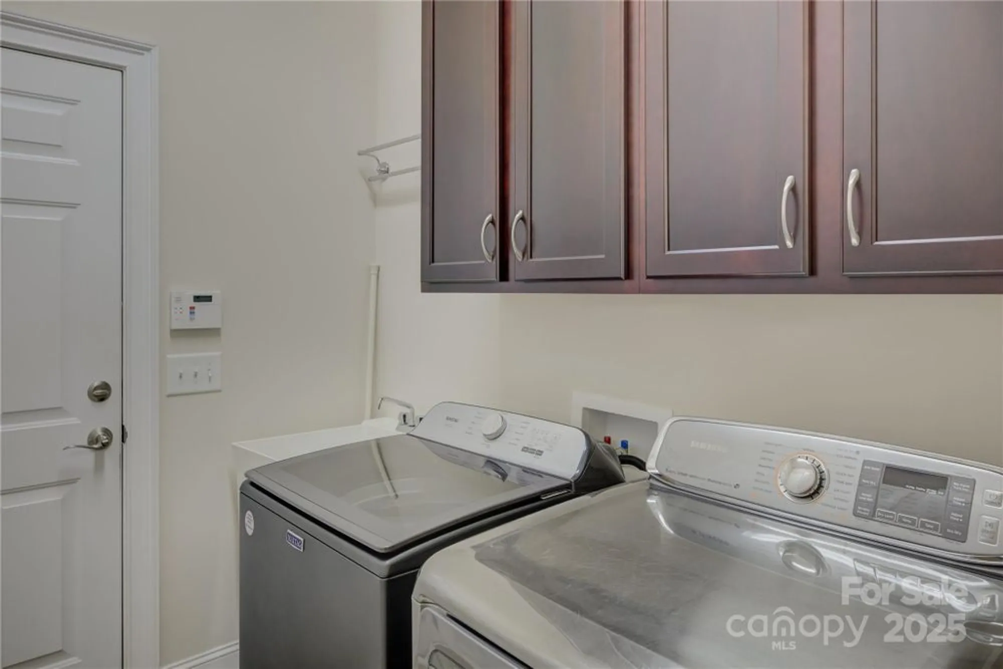 Property Slideshow image 31 of 48 | 15511 lake ridge rd, Charlotte, NC, 28278