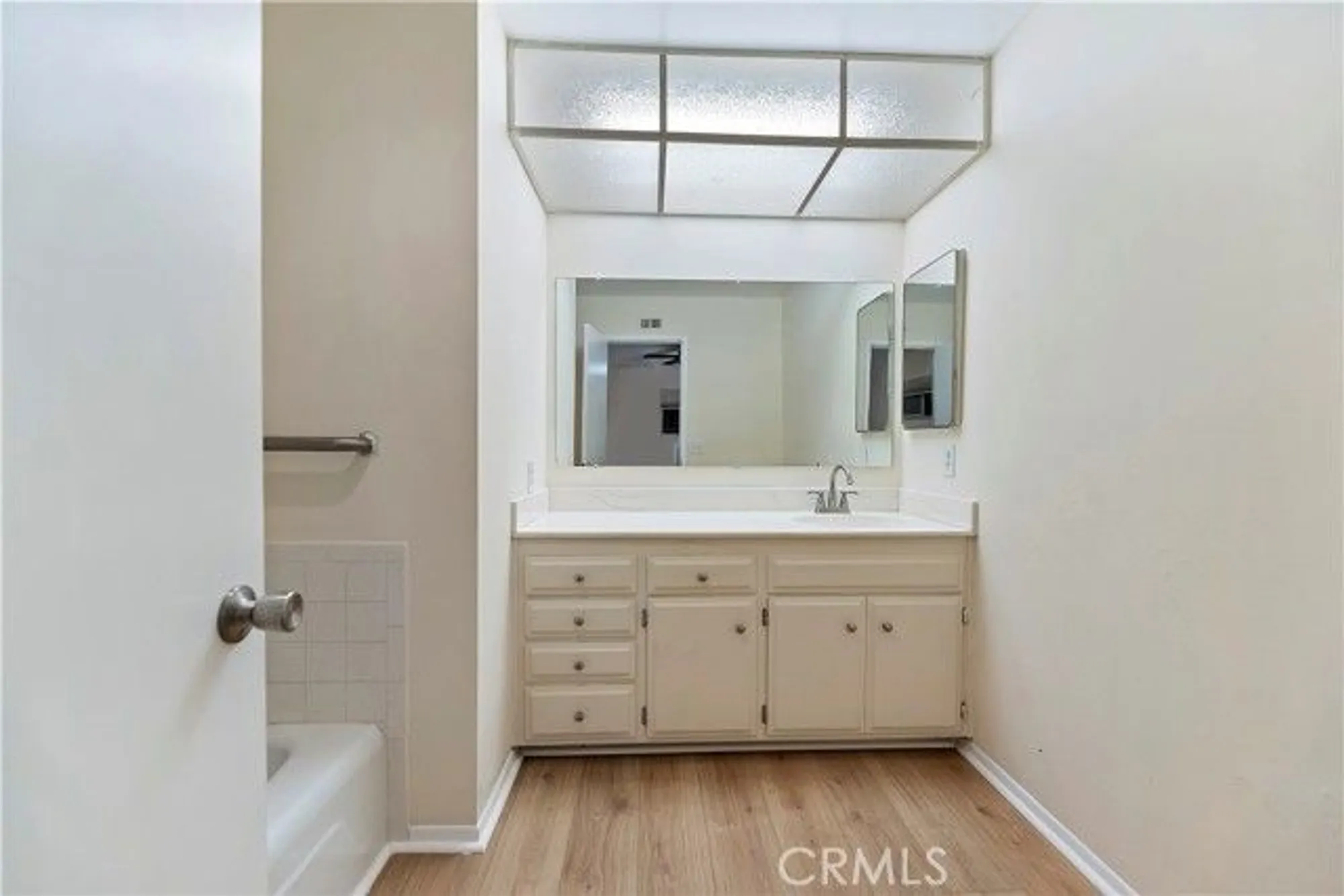 Property Slideshow image 15 of 20 | 1560 amberwood dr, Hemet, CA, 92543