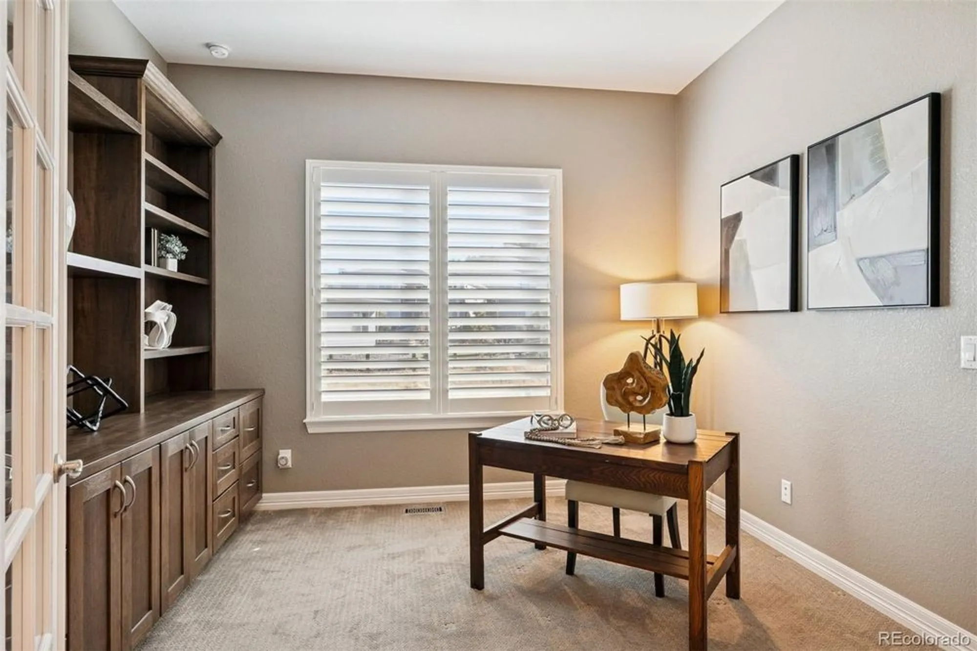 Property Slideshow image 12 of 50 | 532 woodroot cir, Castle Rock, CO, 80104