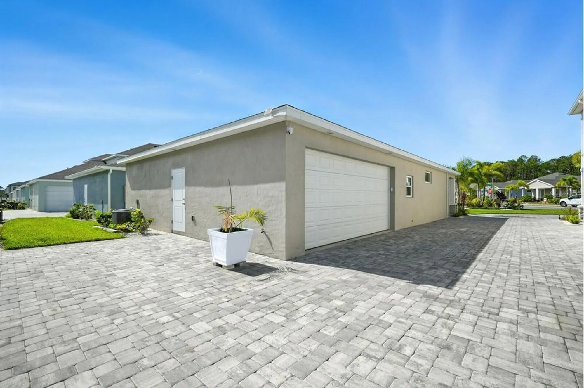 Property Slideshow image 34 of 47 | 569 venetian palms blvd, New Smyrna Beach, FL, 32168