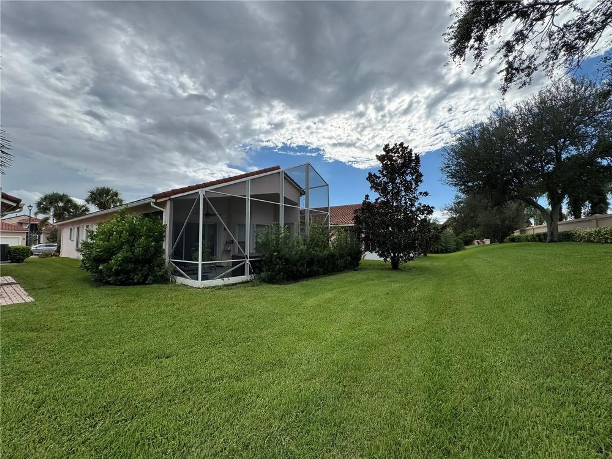 Property Slideshow image 31 of 34 | 318 nw shoreview dr, Port St Lucie, FL, 34986