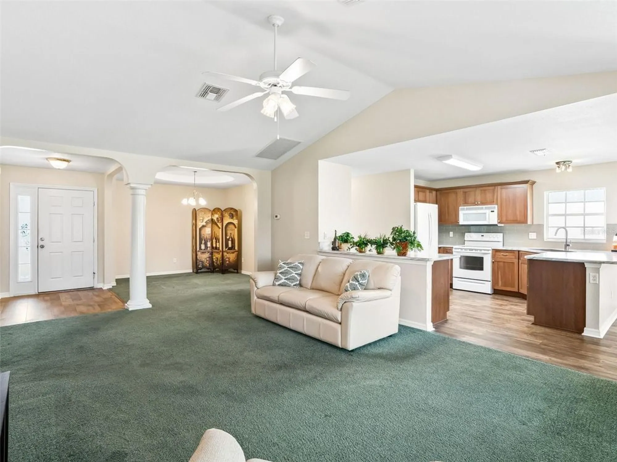 Property Slideshow image 9 of 51 | 12321 se 176th loop, Summerfield, FL, 34491