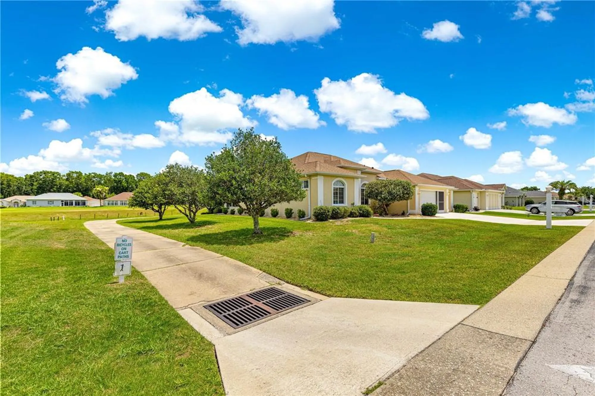 Property Slideshow image 36 of 50 | 5543 nw 25th loop, Ocala, FL, 34482