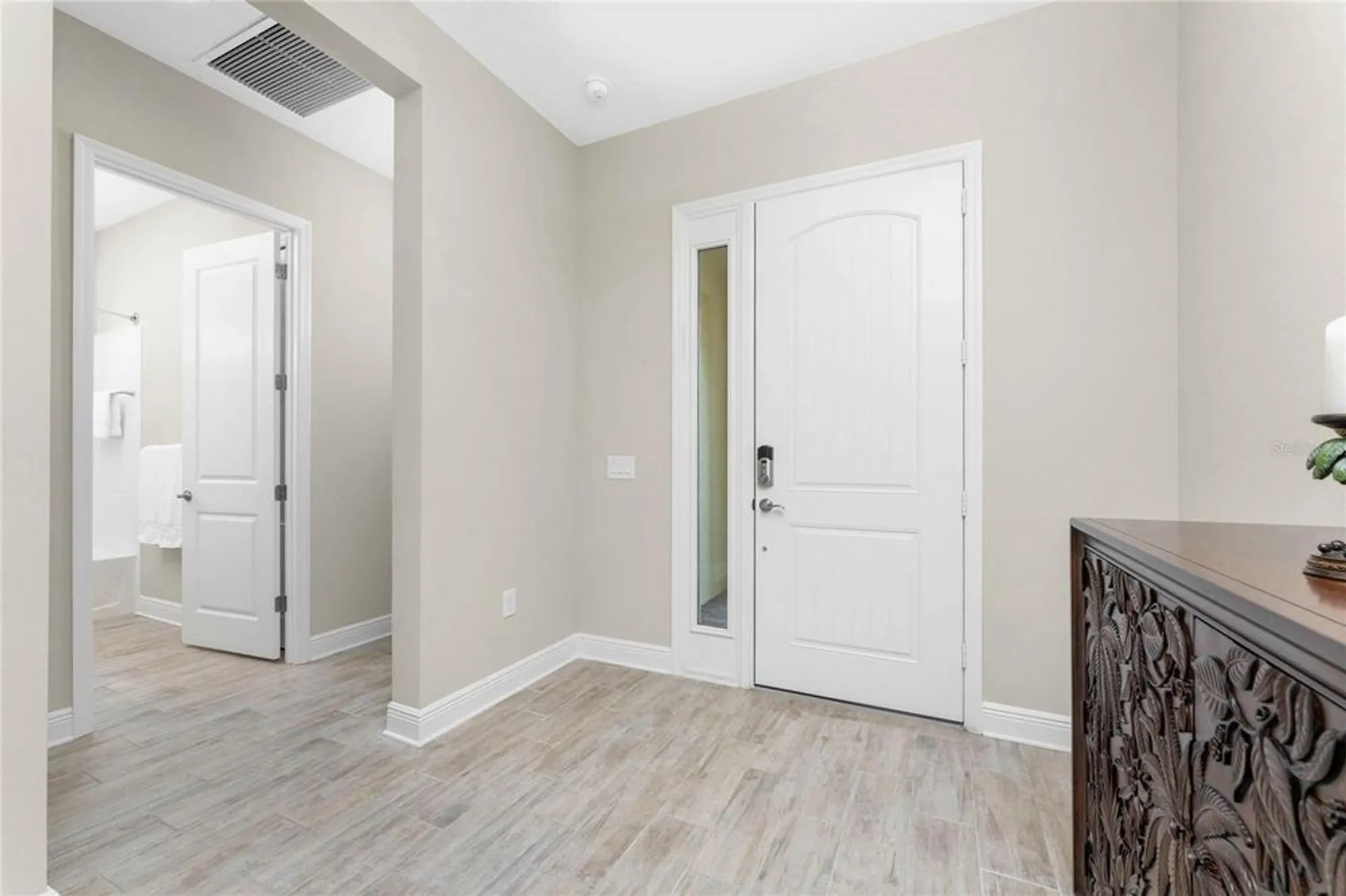 Property Slideshow image 4 of 71 | 26798 weiskopf dr, Englewood, FL, 34223