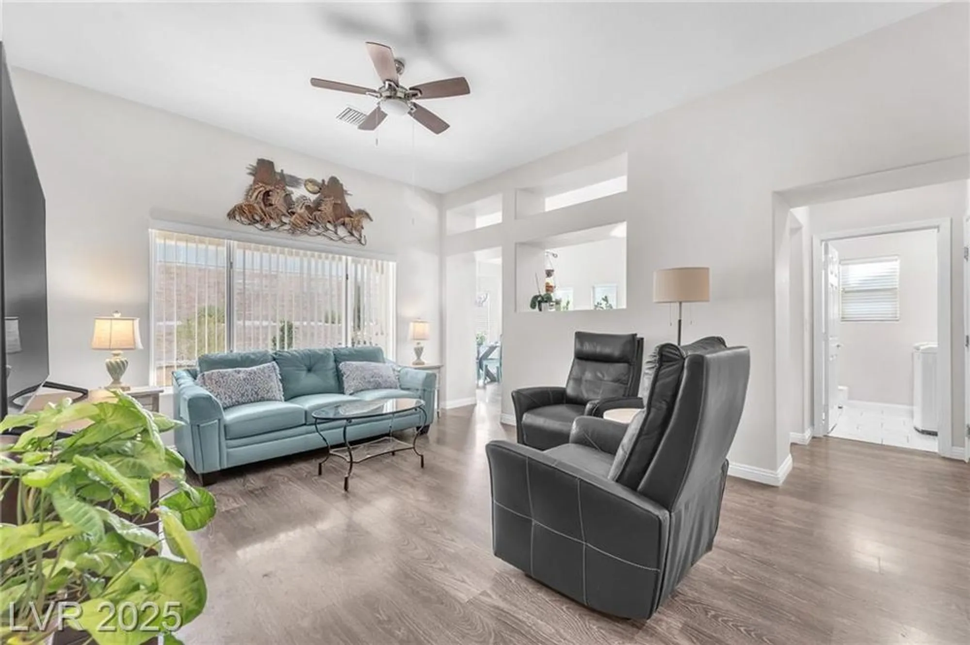 Property Slideshow image 13 of 27 | 10725 sky meadows avenue ave, Las Vegas, NV, 89134