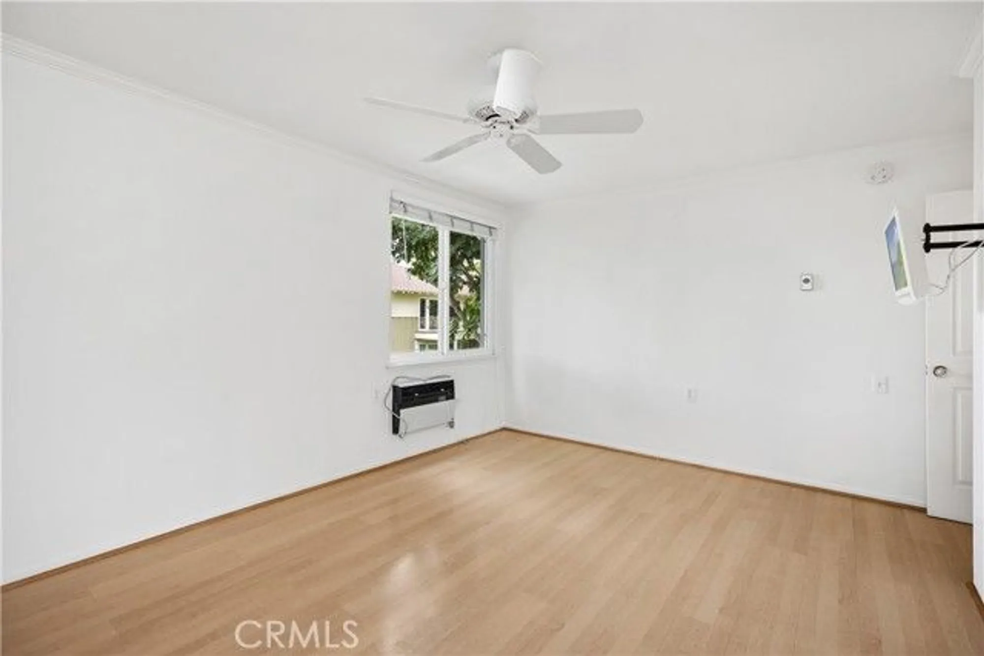Property Slideshow image 17 of 51 | 111 via estrada d, Laguna Woods, CA, 92637