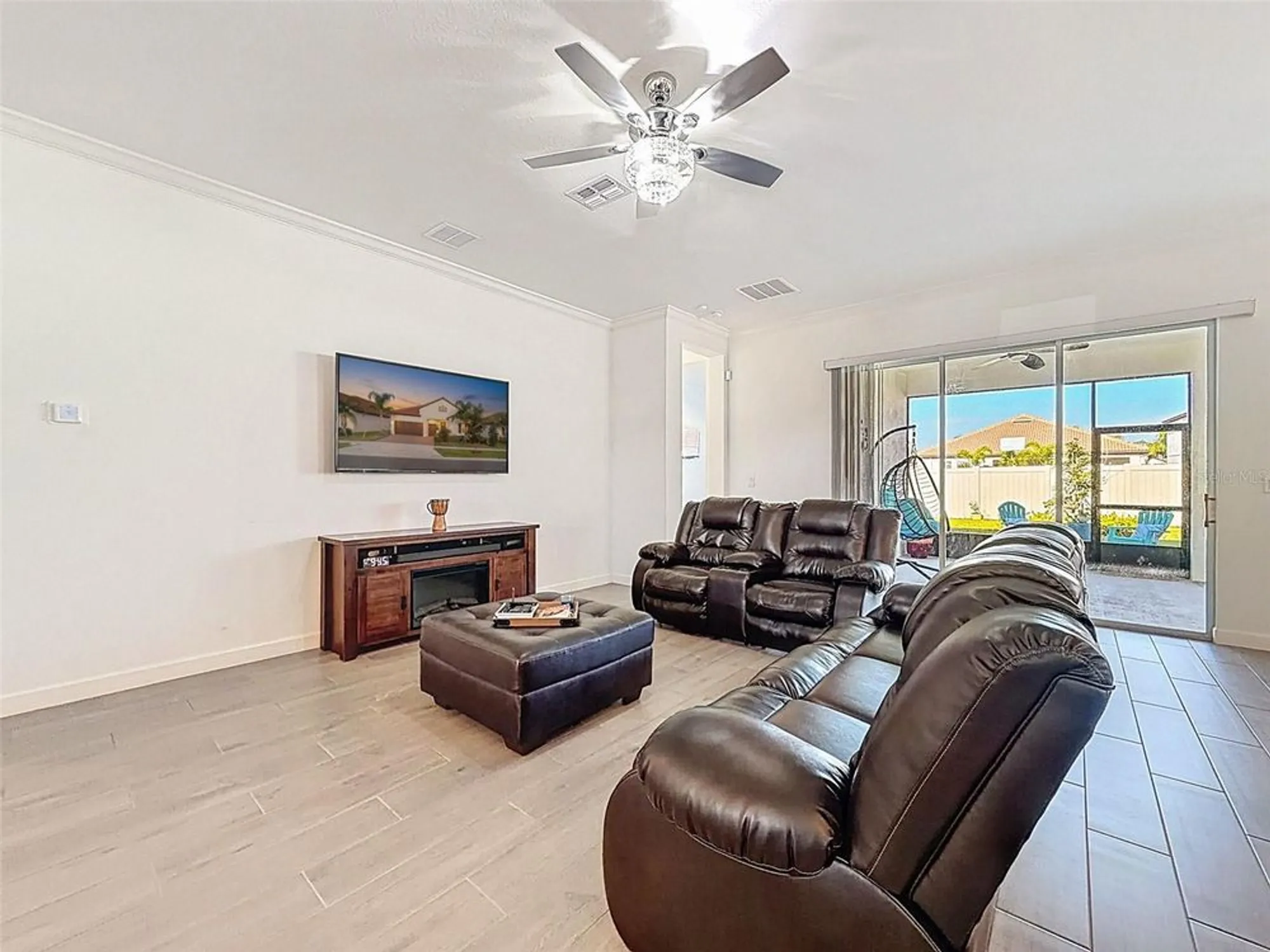 Property Slideshow image 6 of 70 | 17301 scuba crest st, Wimauma, FL, 33598