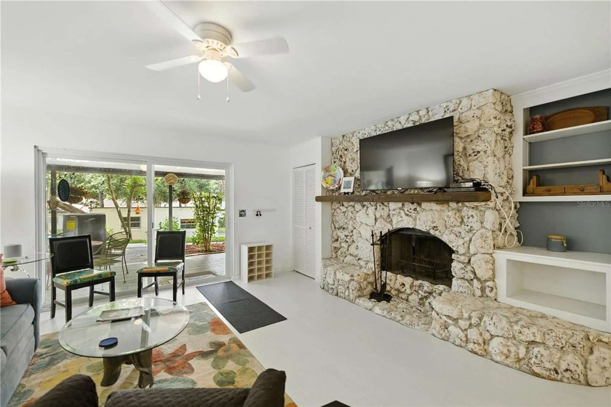 Property Slideshow image 12 of 29 | 9951 sw 88th court rd b, Ocala, FL, 34481