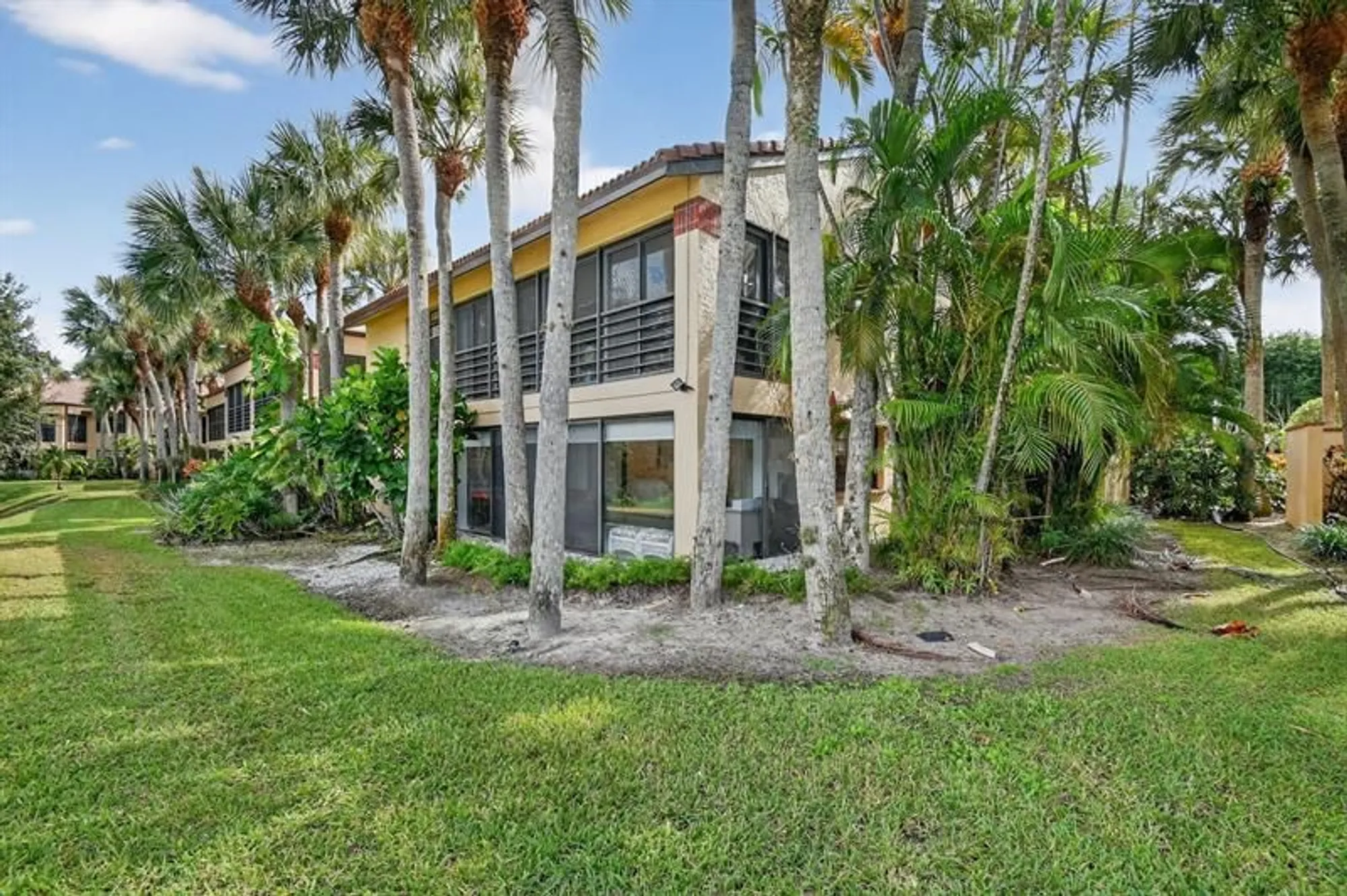 Property Slideshow image 56 of 100 | 6448 aspen glen cir -, Boynton Beach, FL, 33437