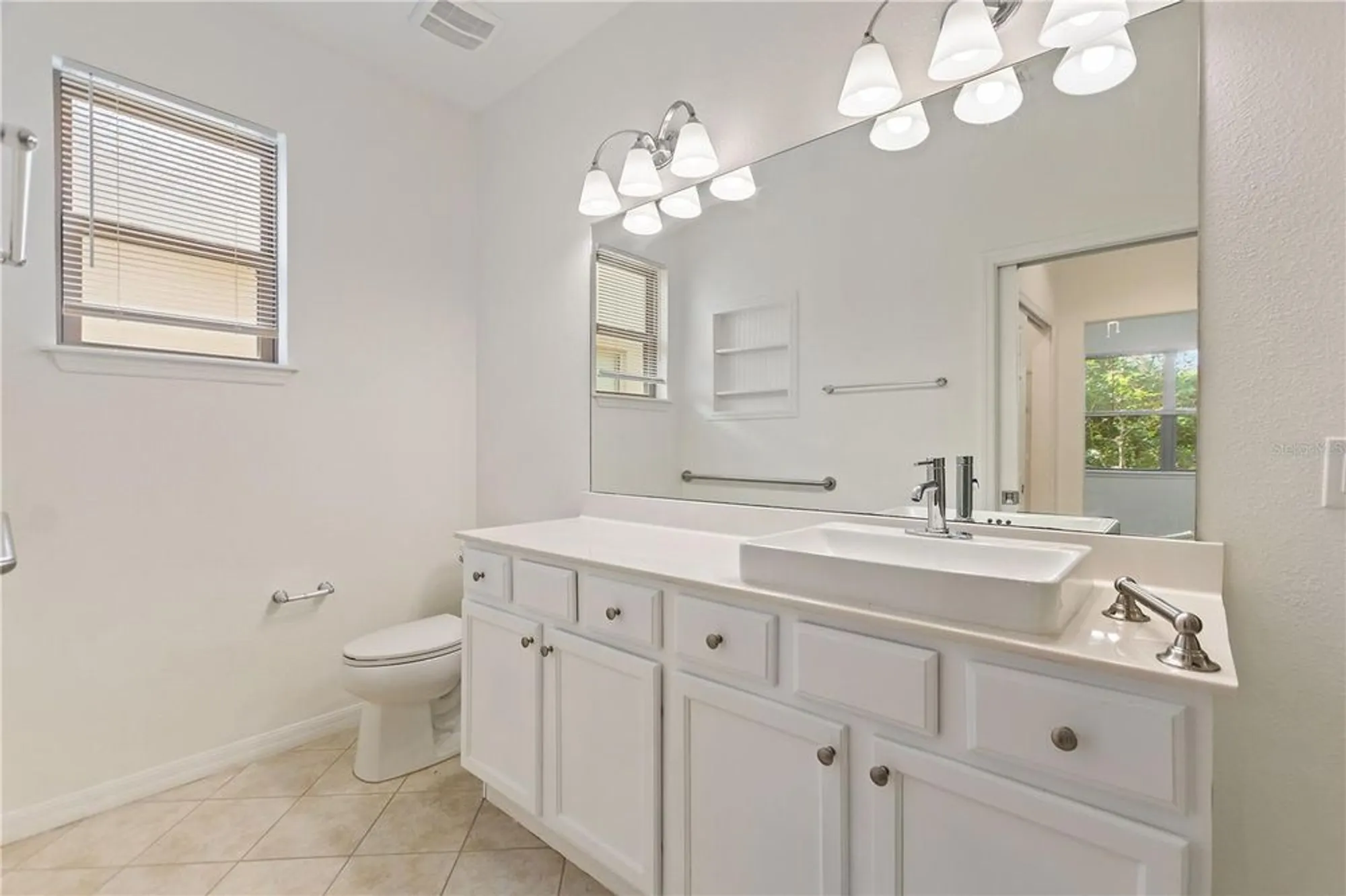 Property Slideshow image 8 of 35 | 519 cadiz dr, Davenport, FL, 33837