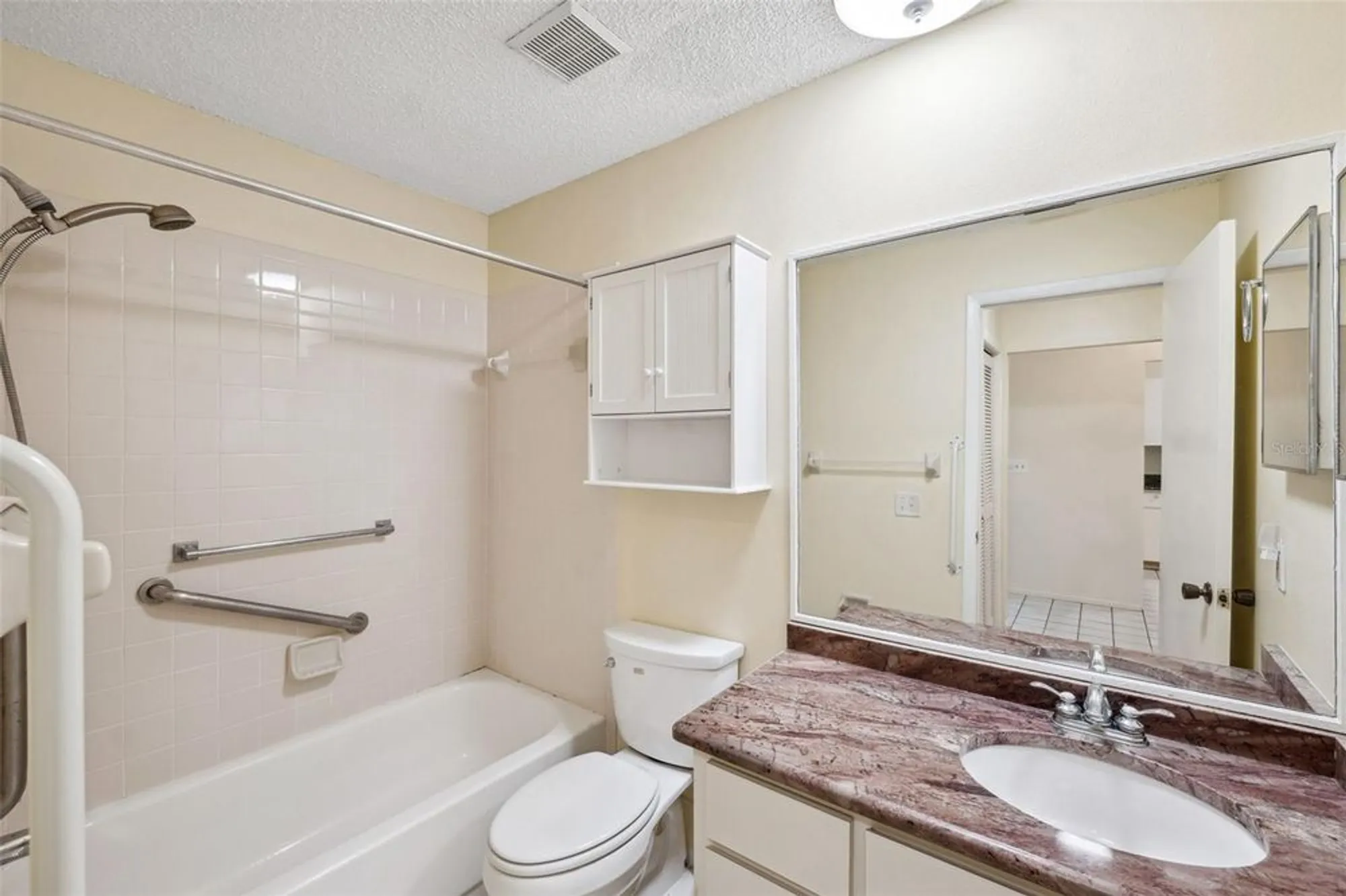 Property Slideshow image 17 of 32 | 6506 remus dr, New Port Richey, FL, 34653