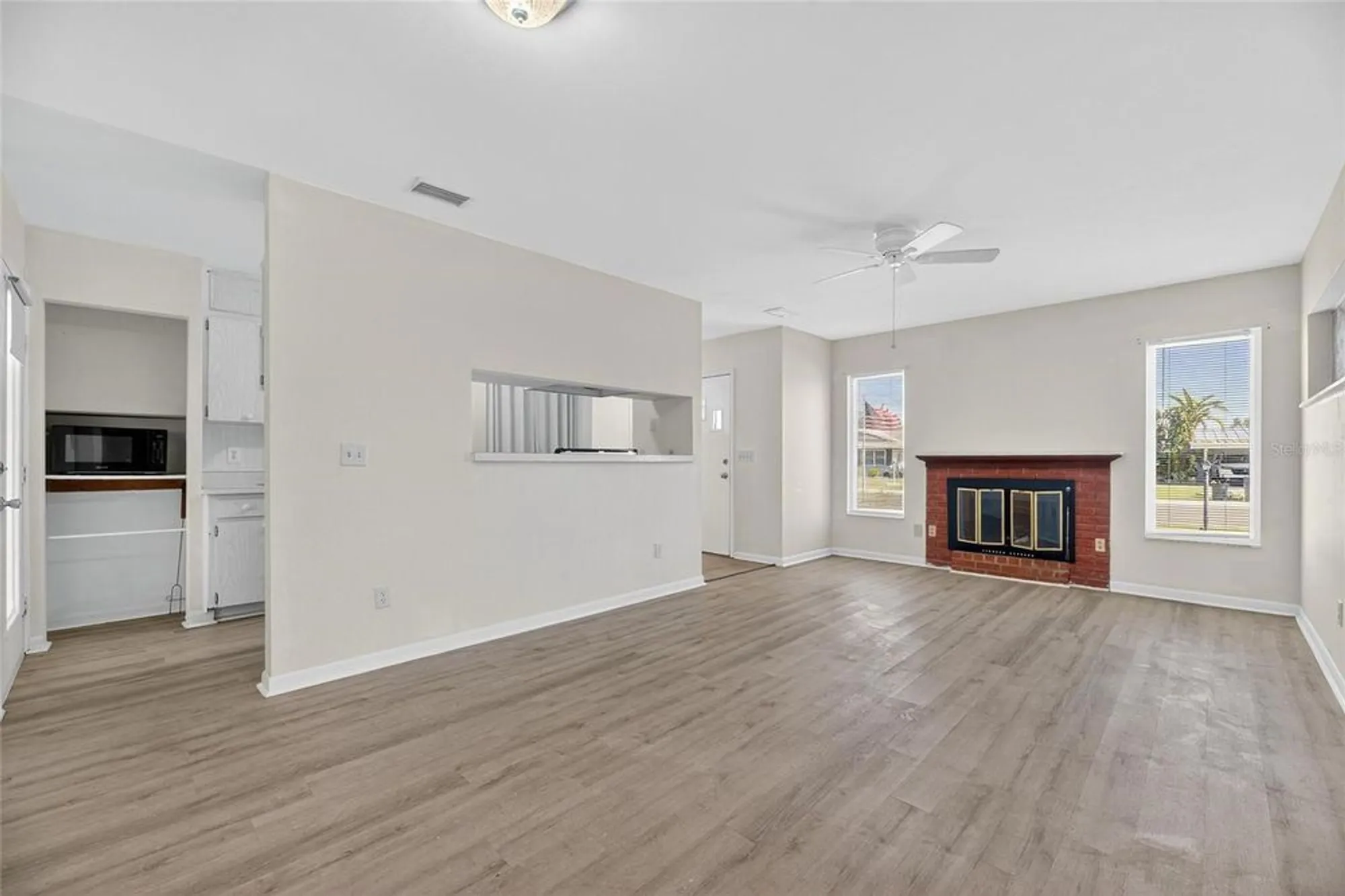 Property Slideshow image 7 of 37 | 1238 fordham dr, Sun City Center, FL, 33573