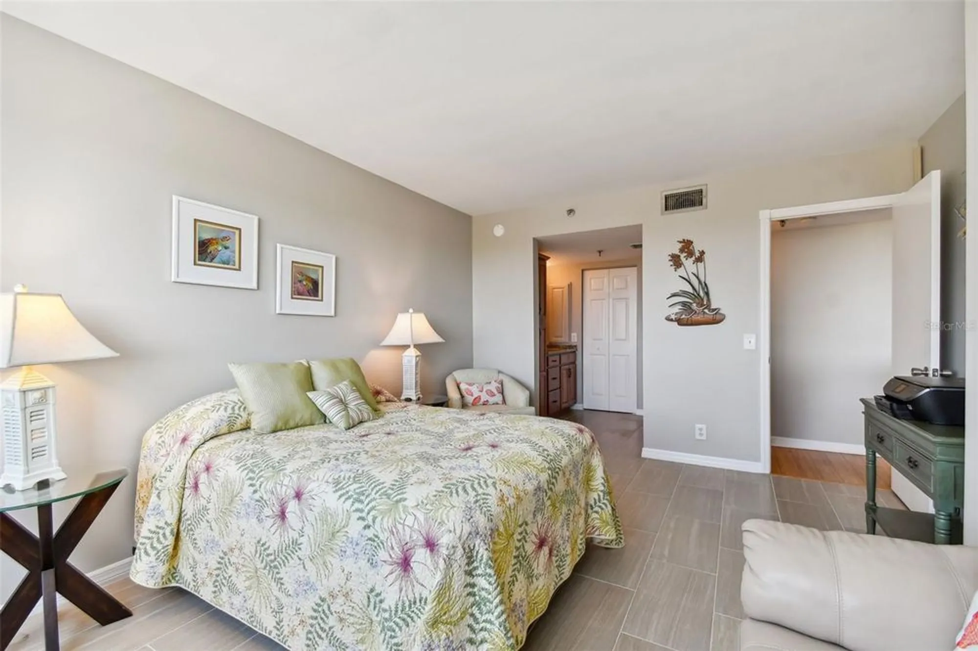 Property Slideshow image 30 of 70 | 6372 palma del mar blvd s apt 605, St Petersburg, FL, 33715