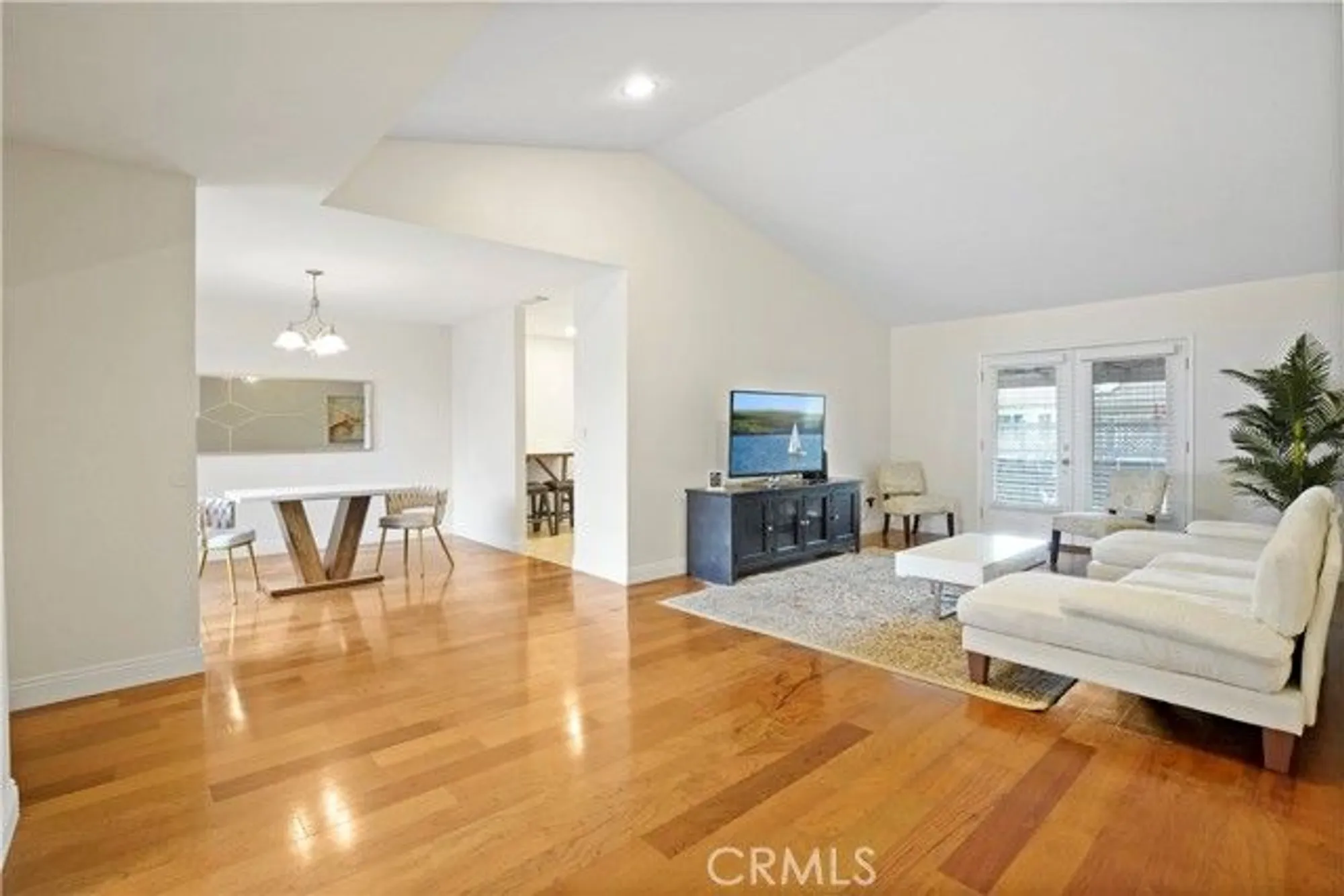 Property Slideshow image 10 of 53 | 5118 village 5, Camarillo, CA, 93012