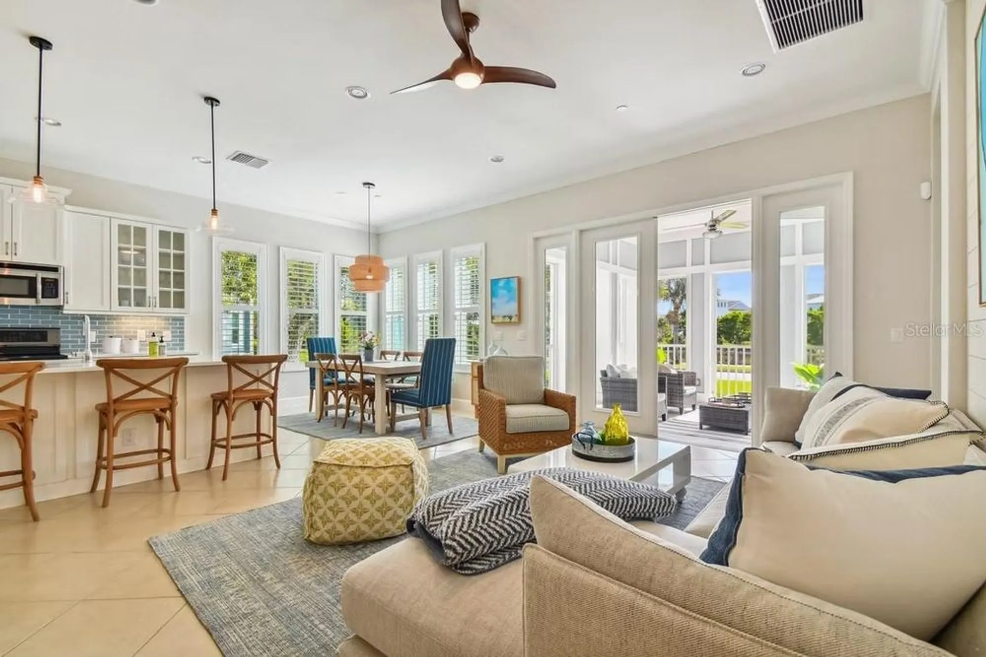 Property Slideshow image 13 of 56 | 311 compass point dr unit 101, Bradenton, FL, 34209