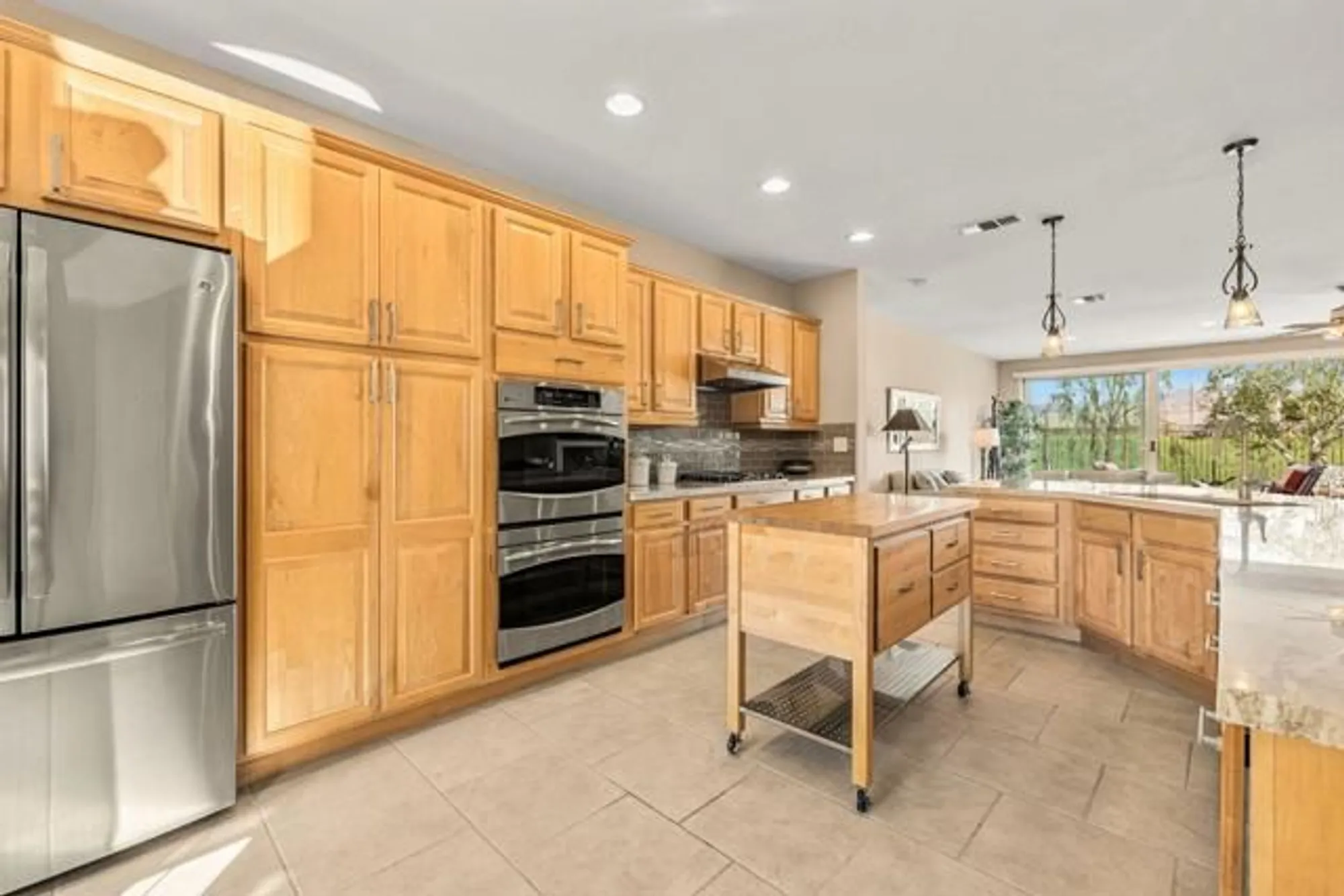 Property Slideshow image 15 of 74 | 78634 falsetto dr, Palm Desert, CA, 92211