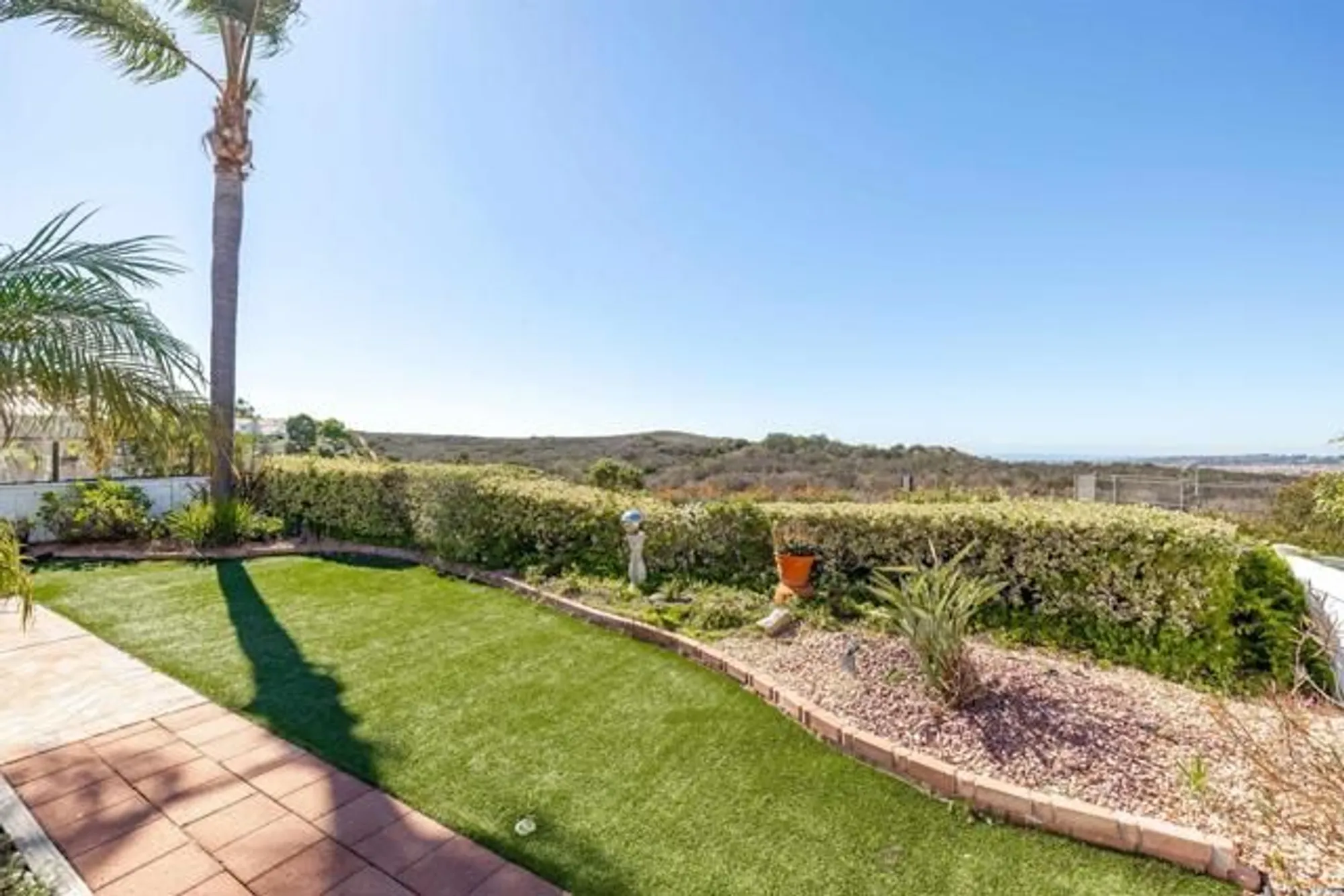 Property Slideshow image 22 of 51 | 4125 arcadia way, Oceanside, CA, 92056